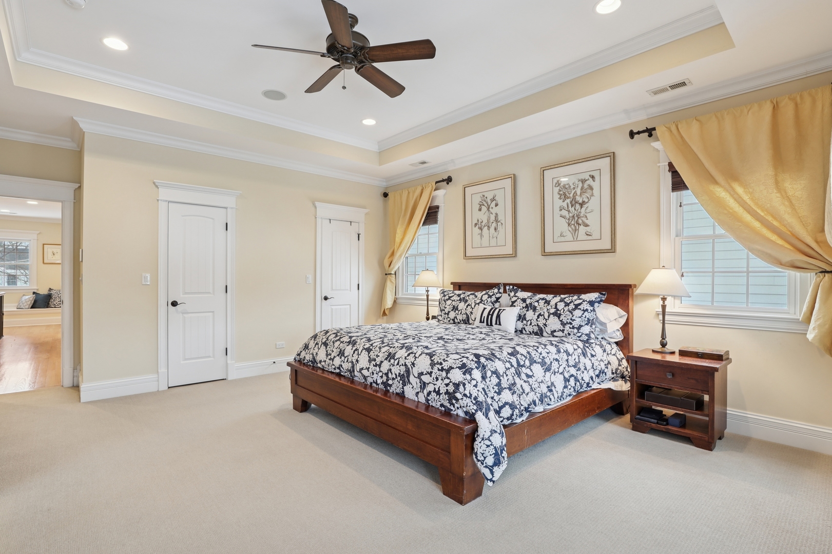 1521 Gregory Ave Wilmette, IL 60091