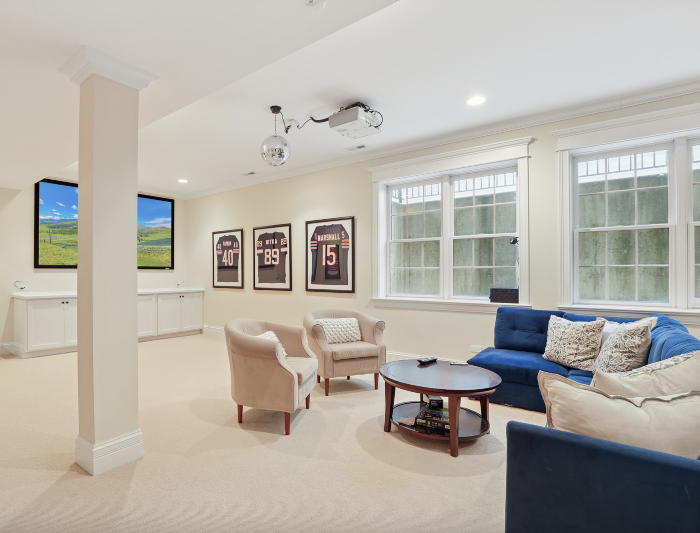 1521 Gregory Ave Wilmette, IL 60091