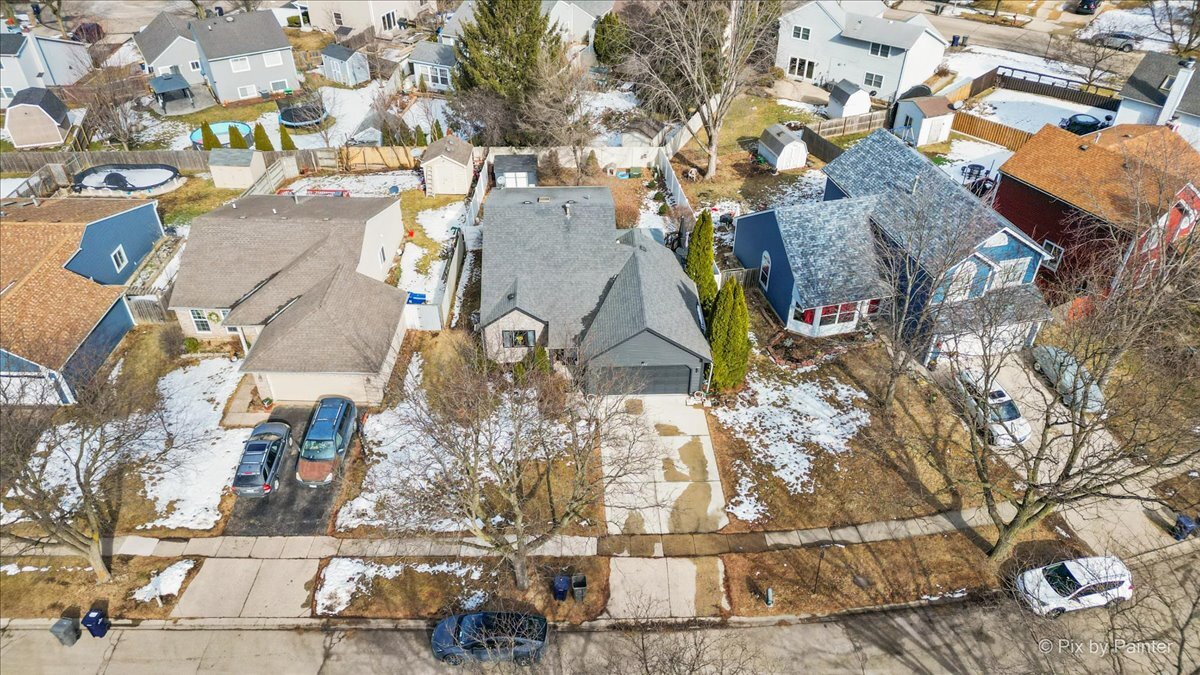 1182 Concord Dr Elgin, IL 60120