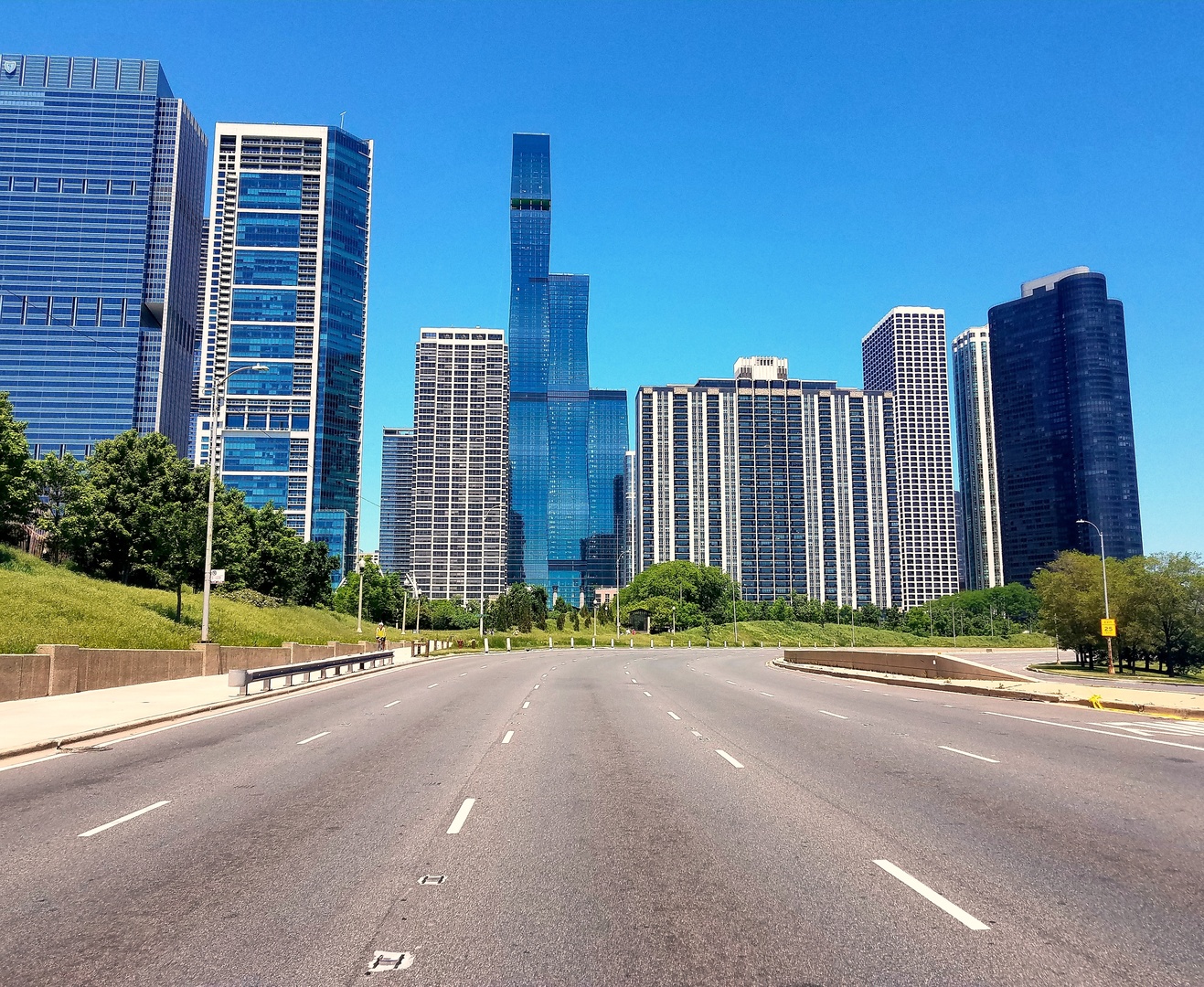 400 E Randolph St #717 Chicago, IL 60601