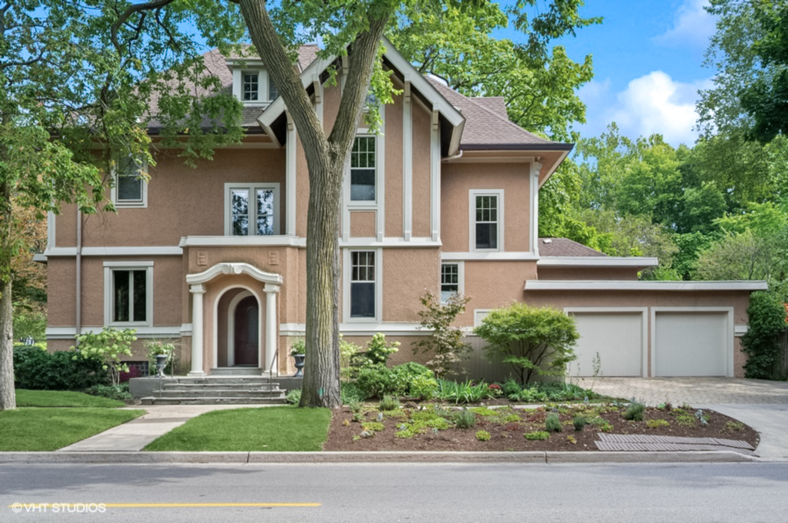 1335 Asbury Ave Evanston, IL 60201