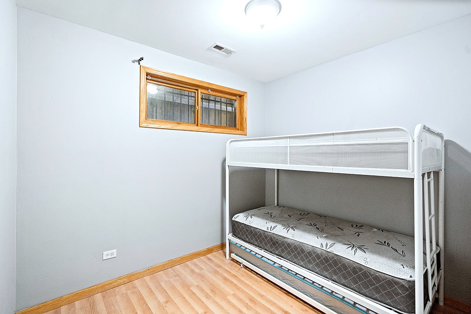 5848 S Prairie Ave #G Chicago, IL 60637