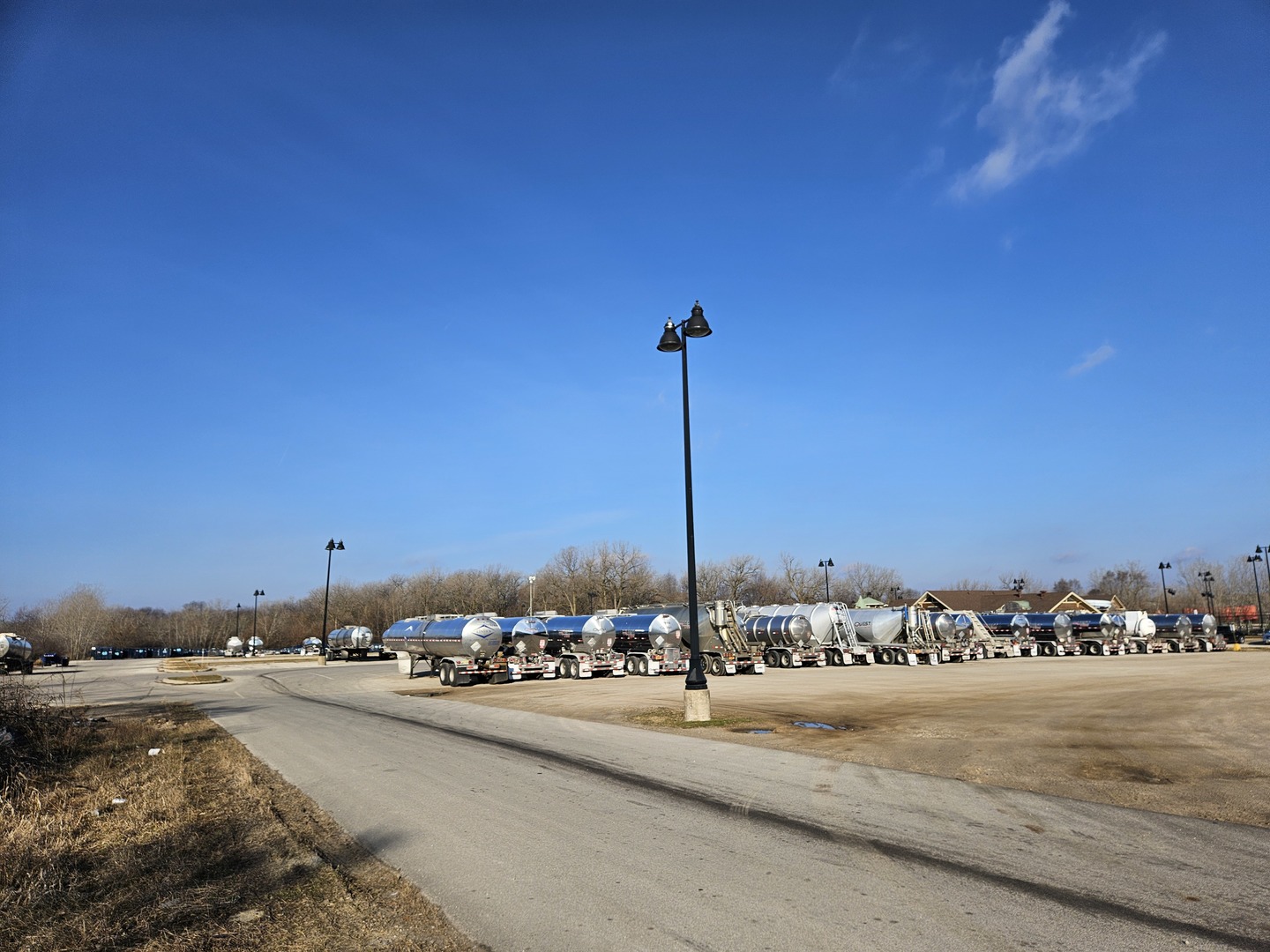 2780 Channahon Rd Joliet, IL 60436