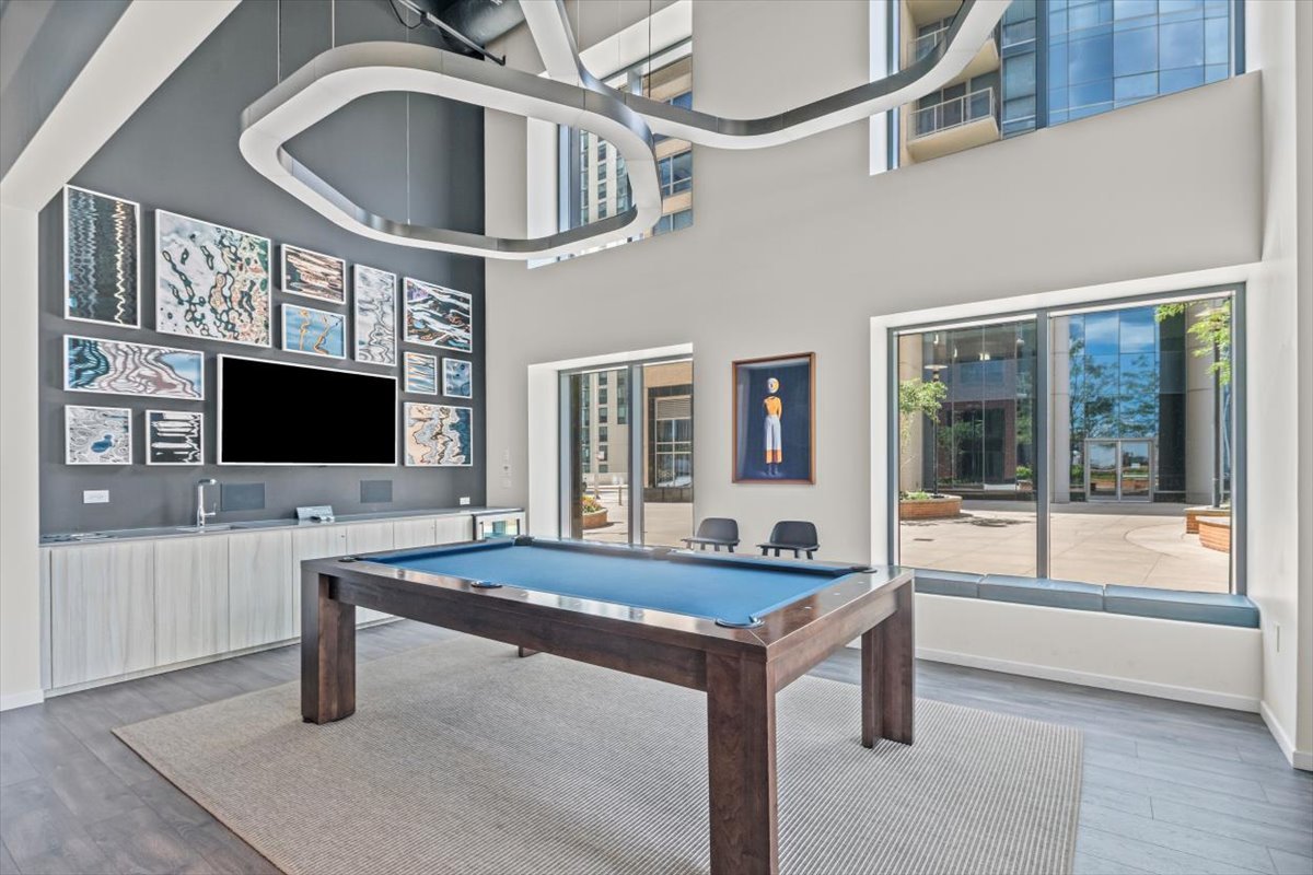 450 E Waterside Dr #2903 Chicago, IL 60601