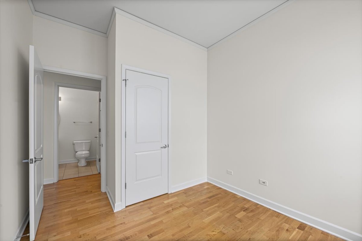 450 E Waterside Dr #2903 Chicago, IL 60601