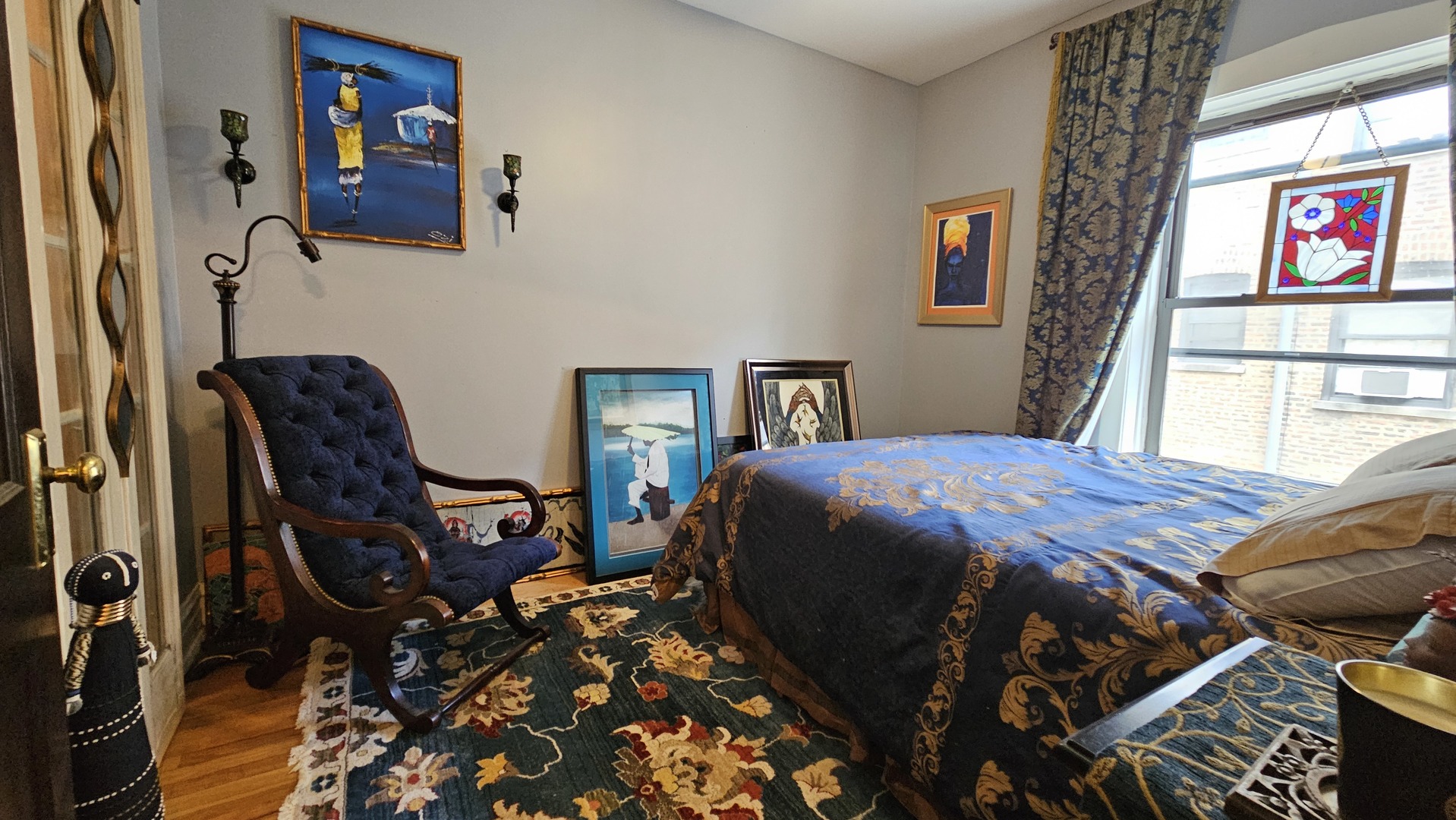 924 Wesley Ave #2 Oak Park, IL 60304