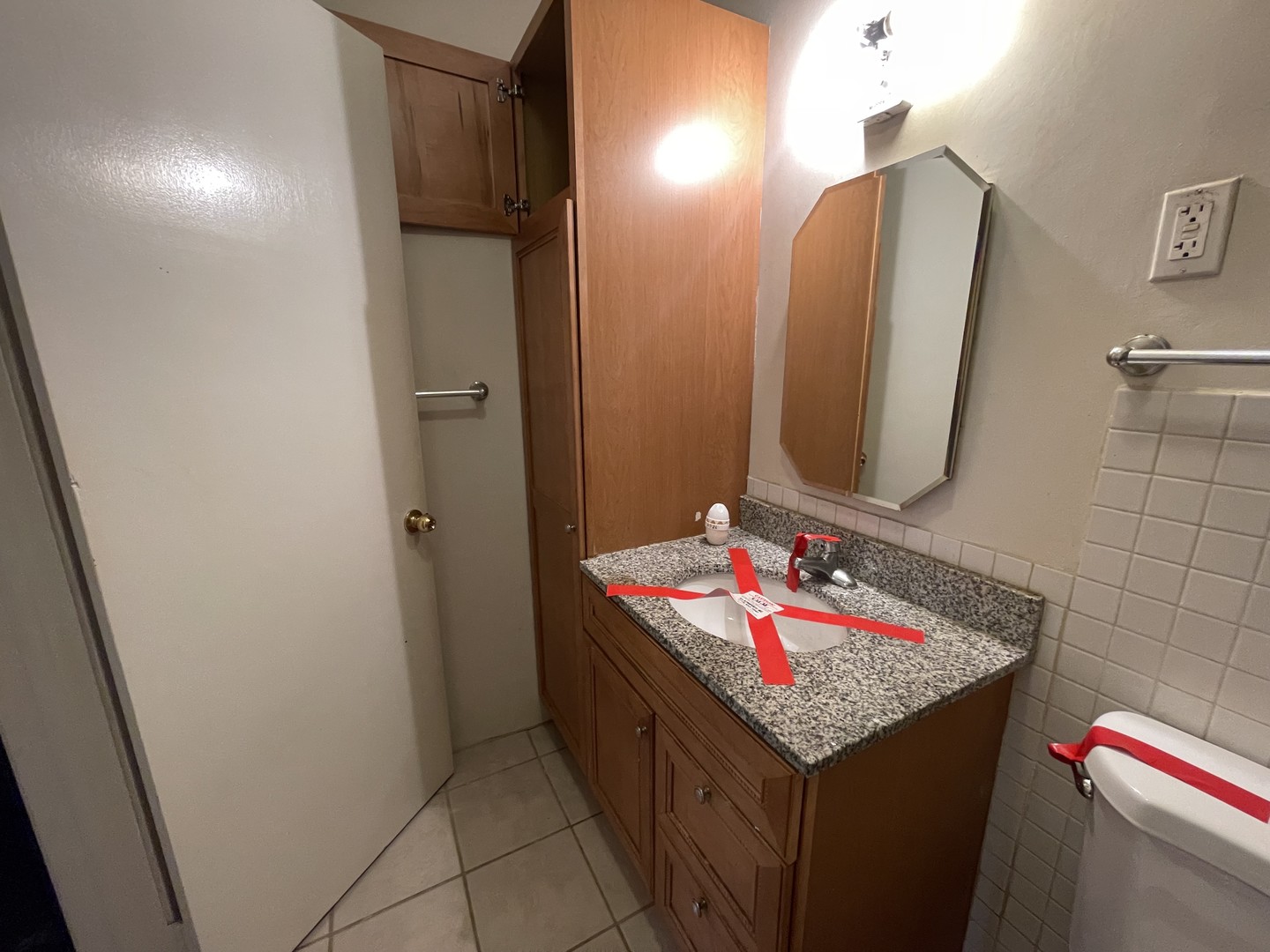 156 Asbury Ave #5 Evanston, IL 60202