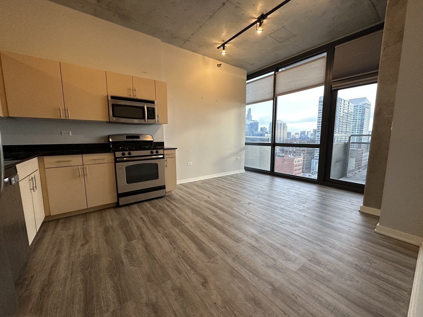 235 W Van Buren St #1804 Chicago, IL 60607