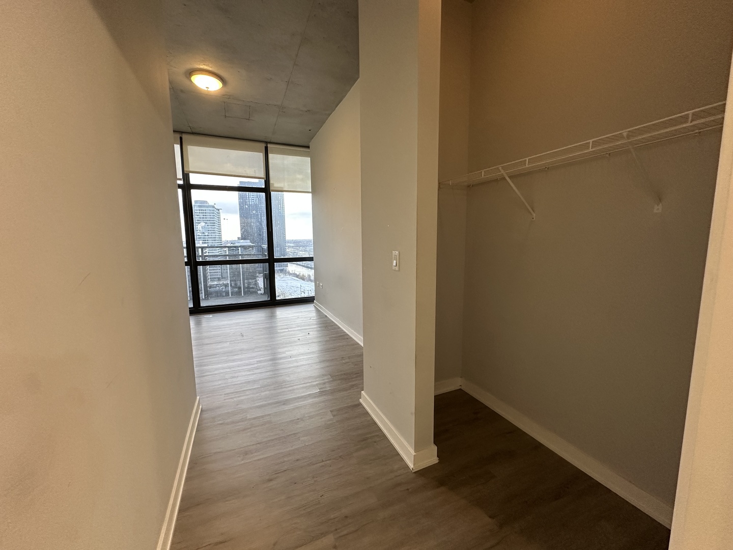 235 W Van Buren St #1804 Chicago, IL 60607