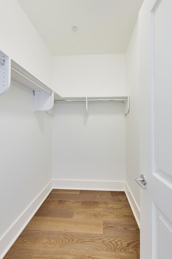 363 E Wacker Dr #5506 Chicago, IL 60601