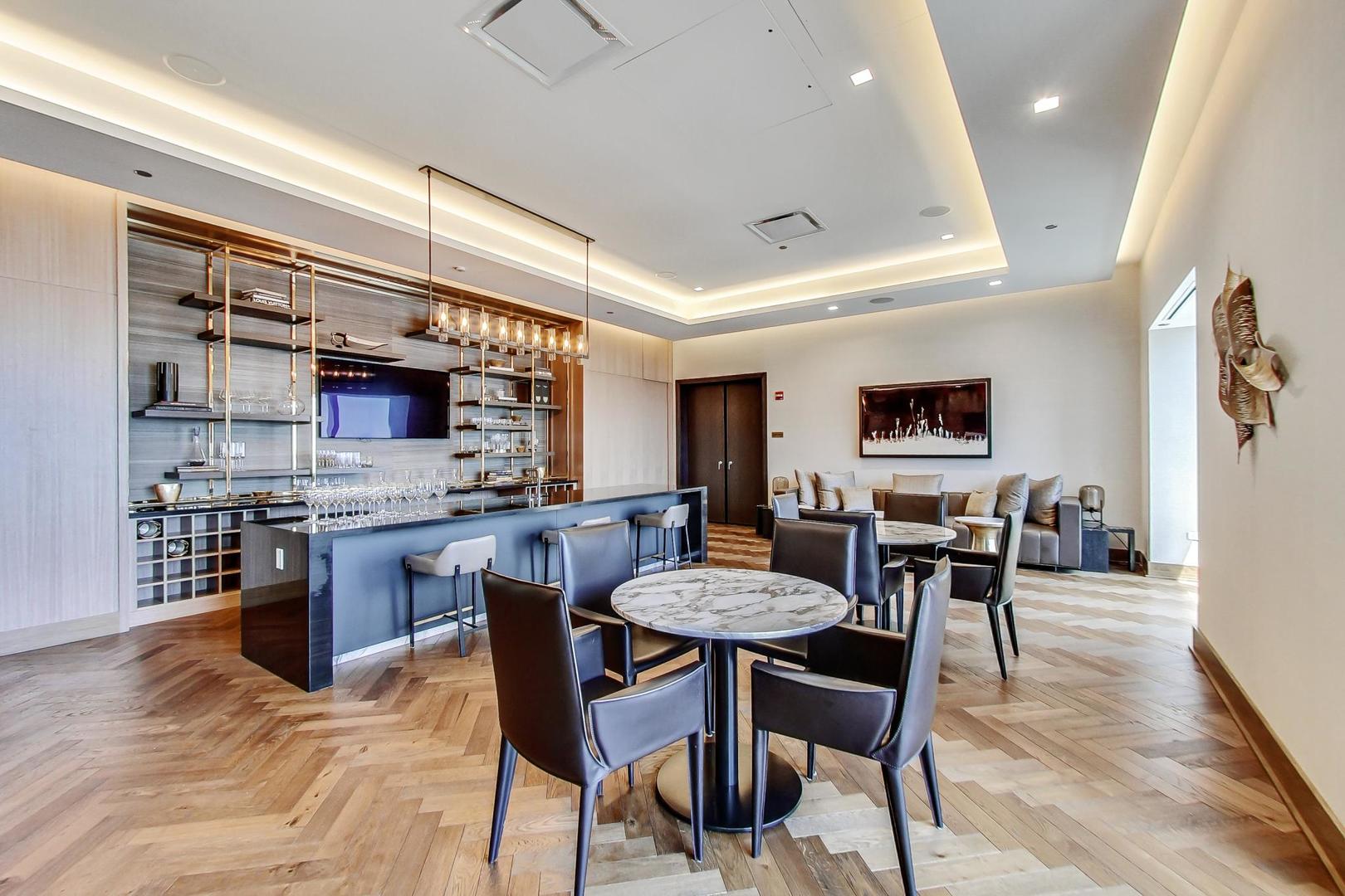 363 E Wacker Dr #5506 Chicago, IL 60601