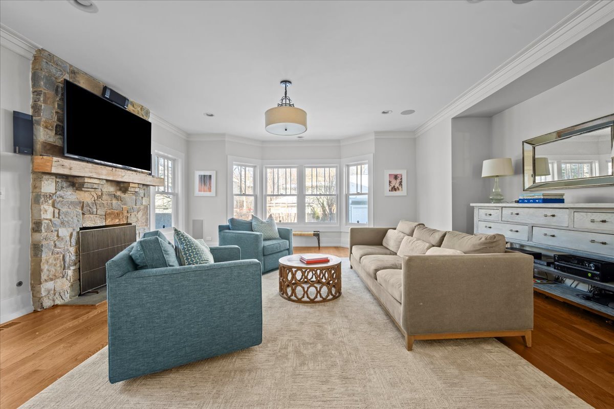 412 Central Ave Wilmette, IL 60091