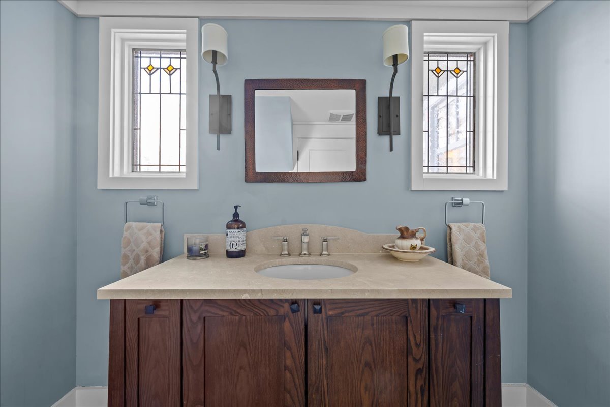 412 Central Ave Wilmette, IL 60091