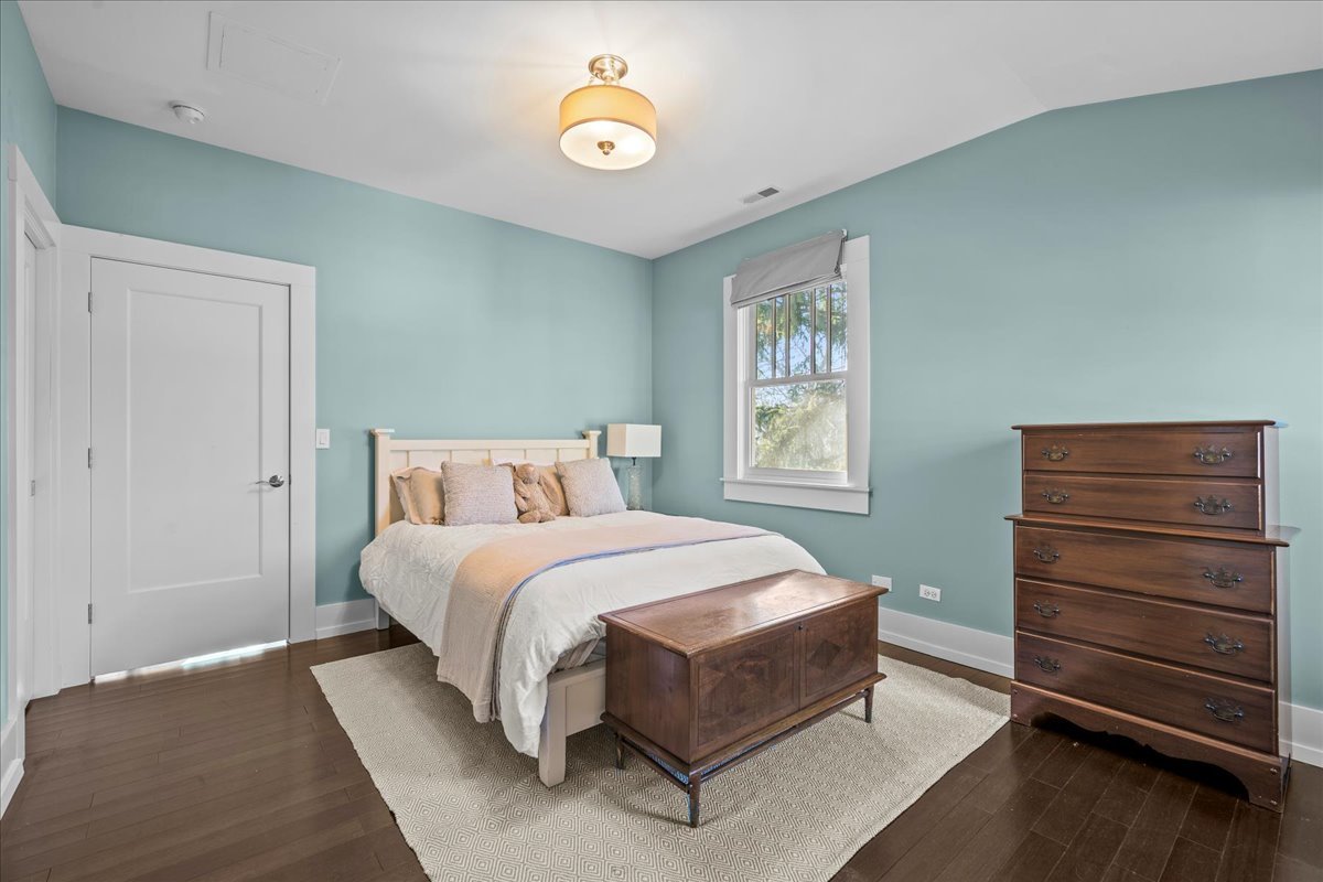 412 Central Ave Wilmette, IL 60091