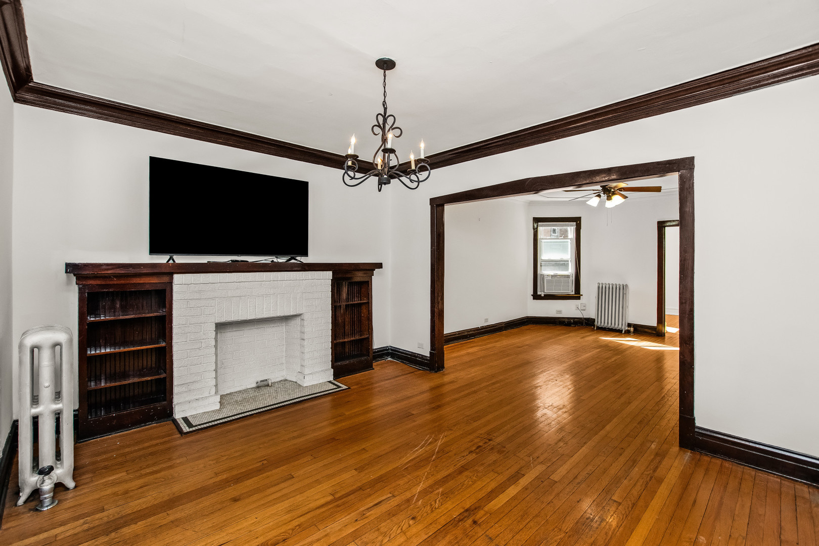 1003 S Oak Park Ave #5 Oak Park, IL 60304