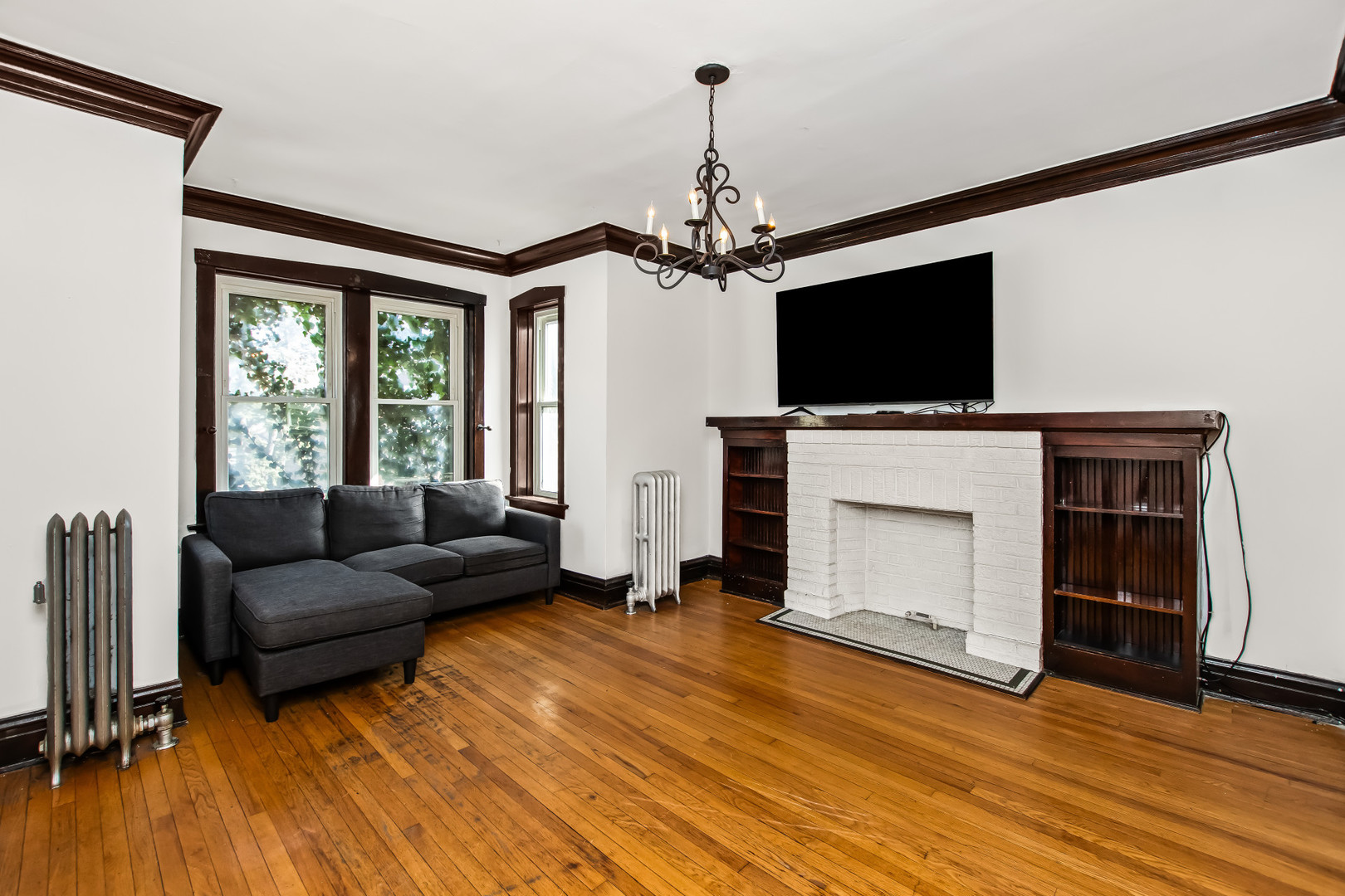 1003 S Oak Park Ave #5 Oak Park, IL 60304