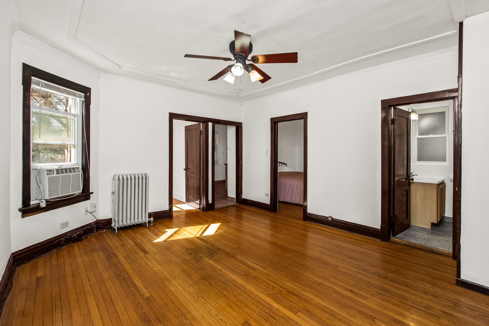 1003 S Oak Park Ave #5 Oak Park, IL 60304