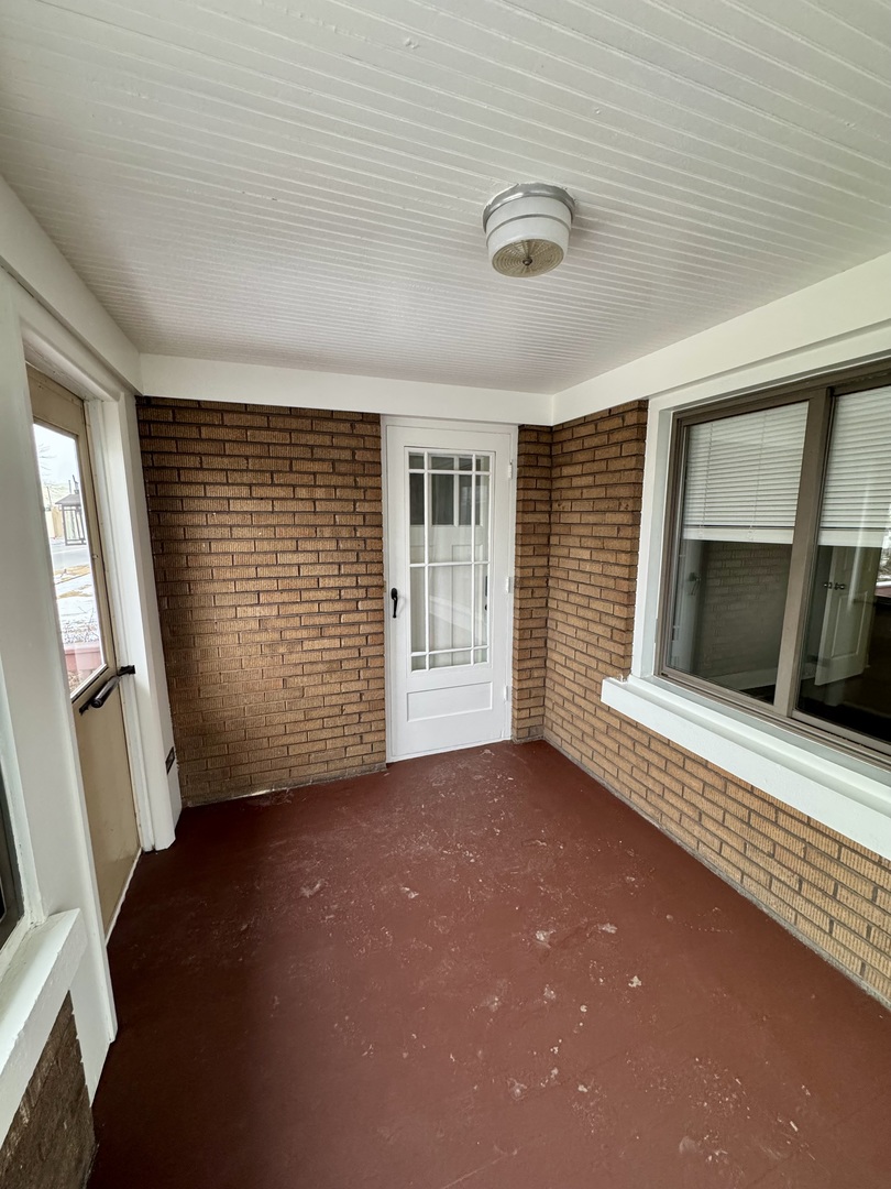 1317 N Raynor Ave Joliet, IL 60435