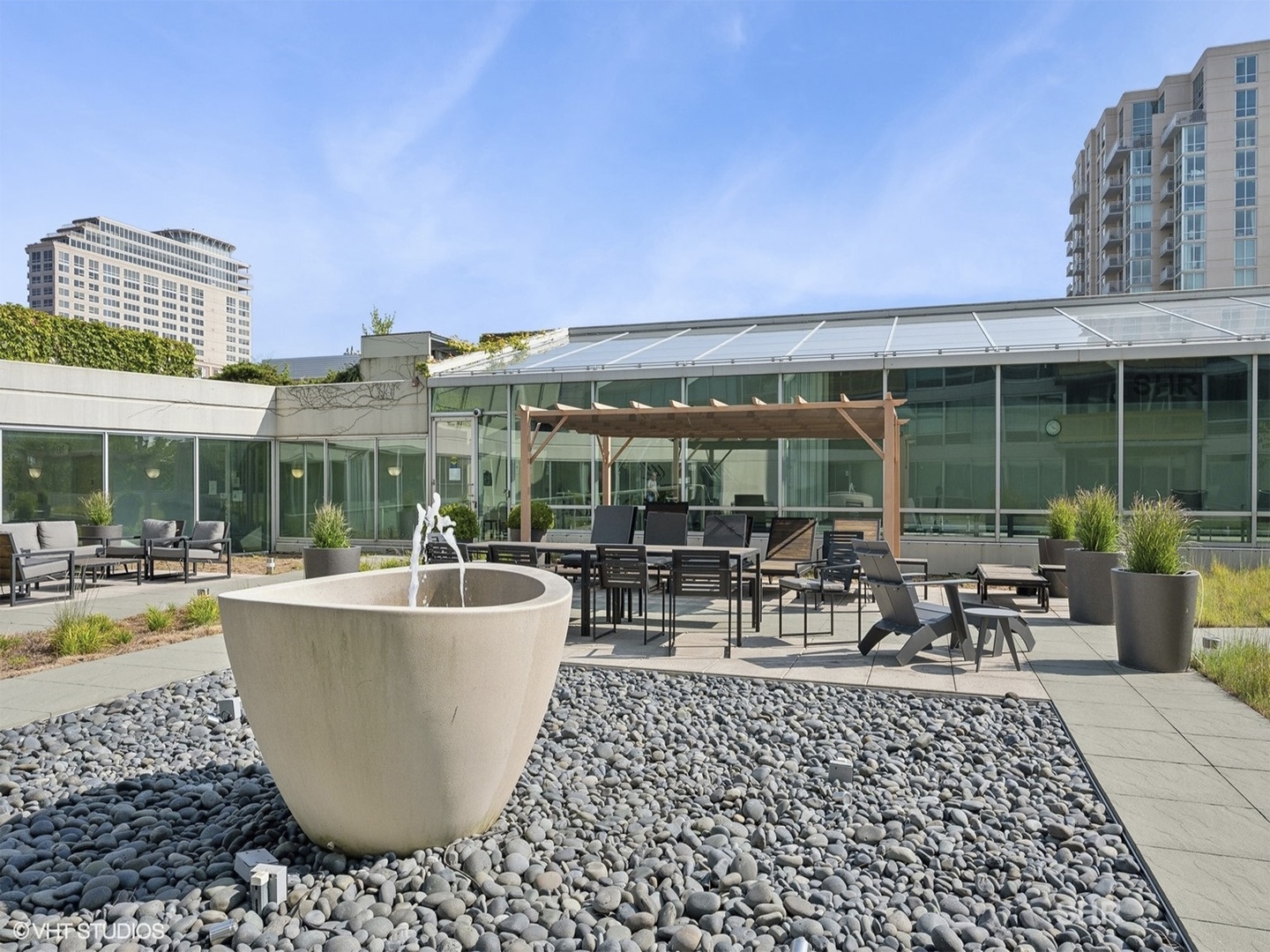 1720 Maple Ave #2710 Evanston, IL 60201