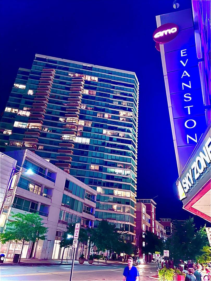 1720 Maple Ave #2710 Evanston, IL 60201