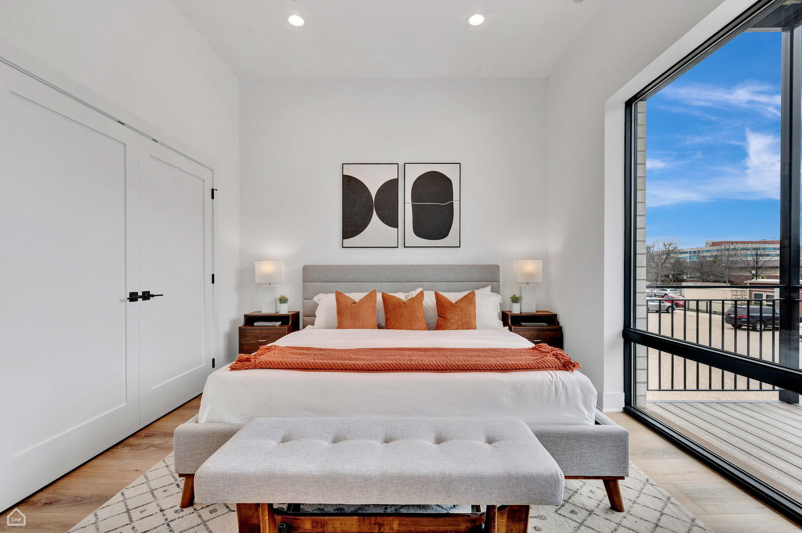 1625 W 13rd St #201 Chicago, IL 60608