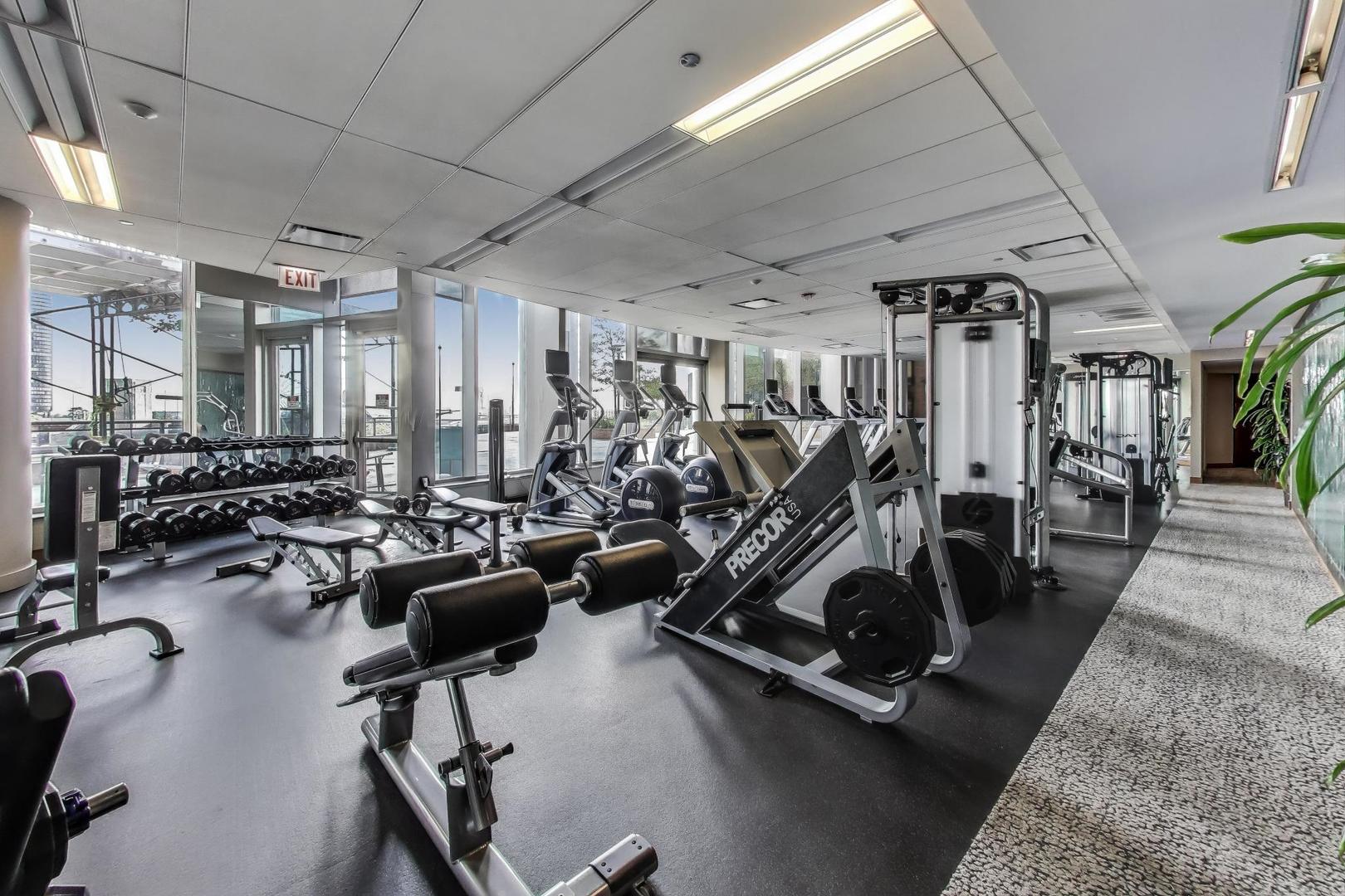 420 E Waterside Dr #3804 Chicago, IL 60601