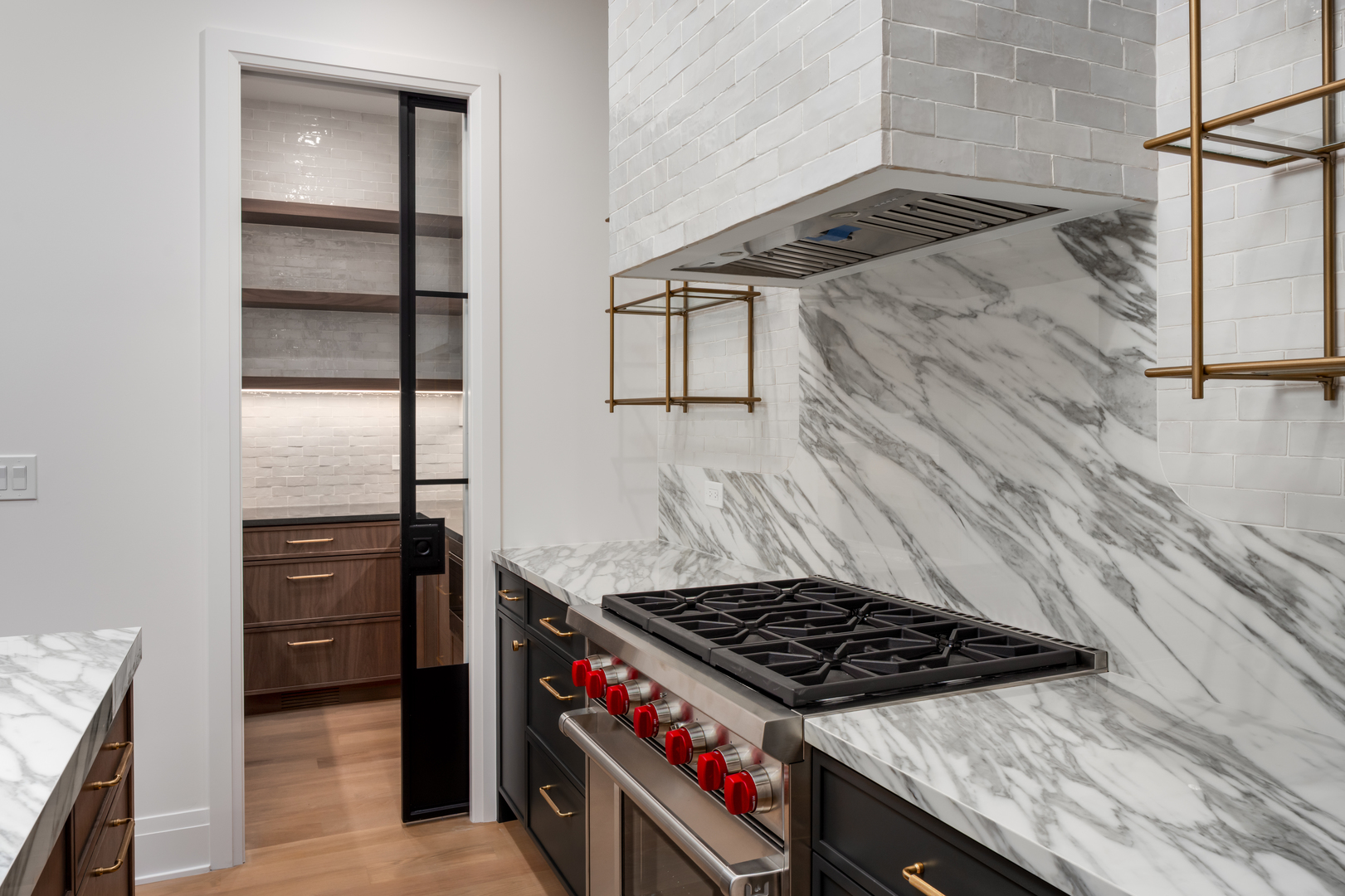 3617 N Magnolia Ave #1 Chicago, IL 60657