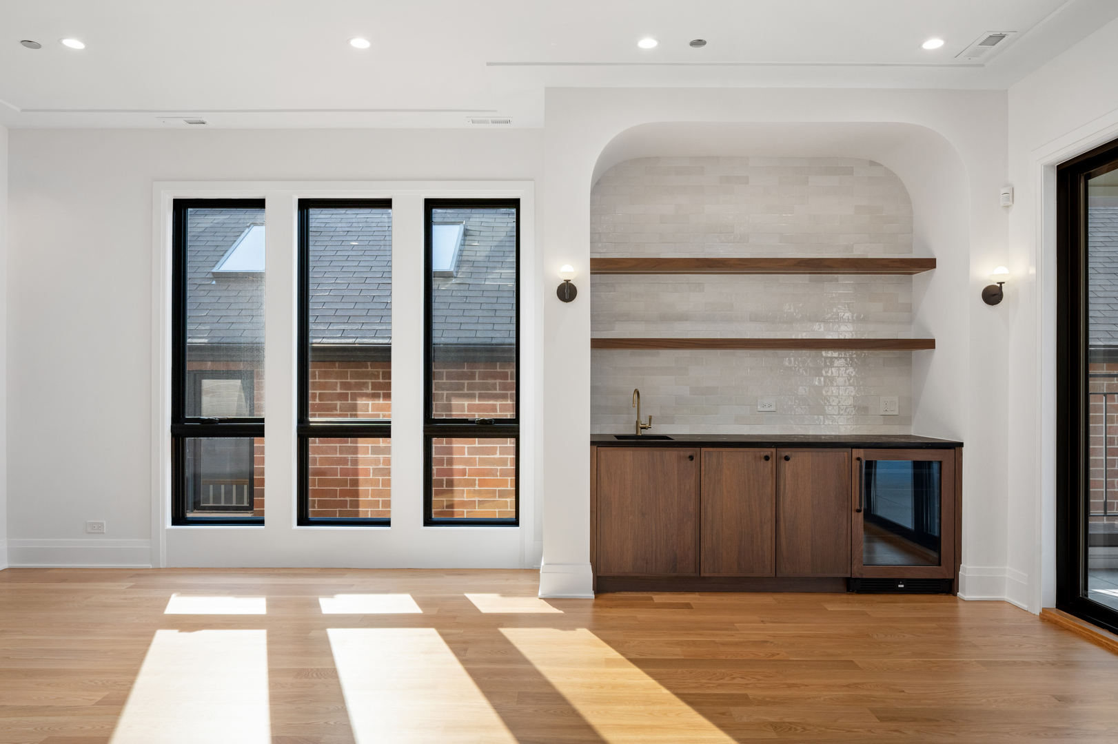 3617 N Magnolia Ave #1 Chicago, IL 60657