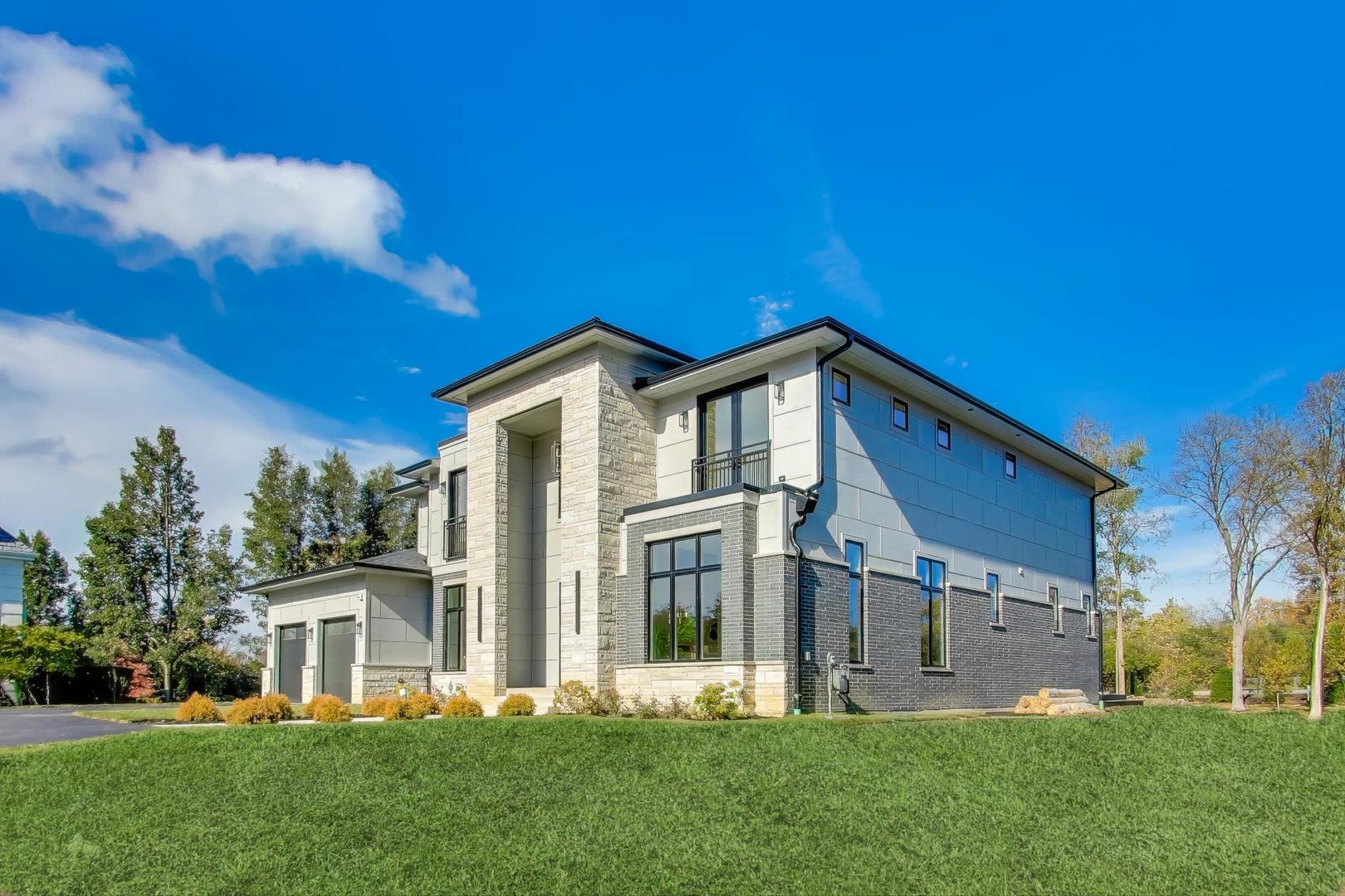 1839 Shelley Ct Highland Park, IL 60035