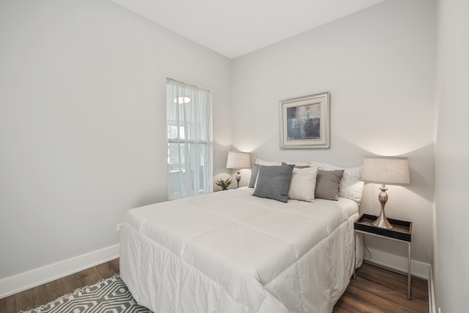 617 S Lombard Ave Oak Park, IL 60302