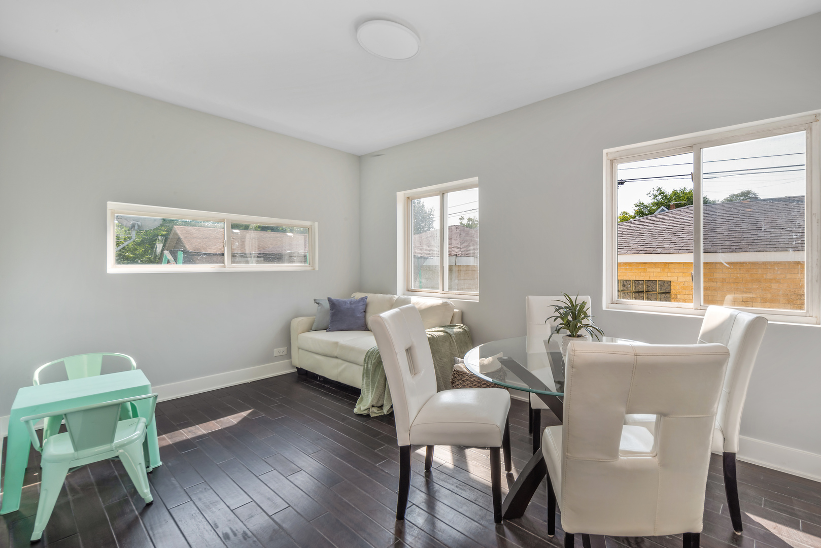 617 S Lombard Ave Oak Park, IL 60302