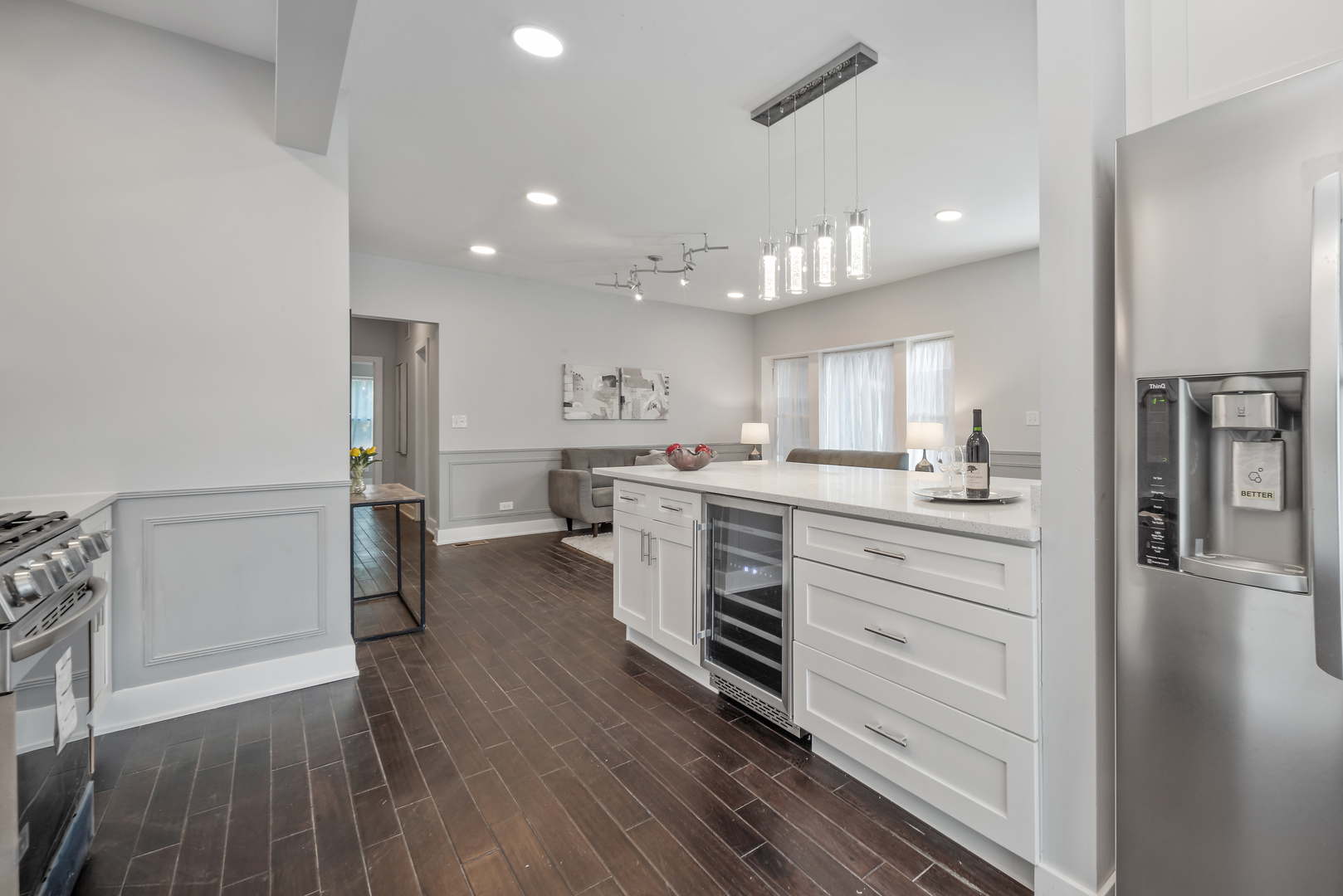 617 S Lombard Ave Oak Park, IL 60302