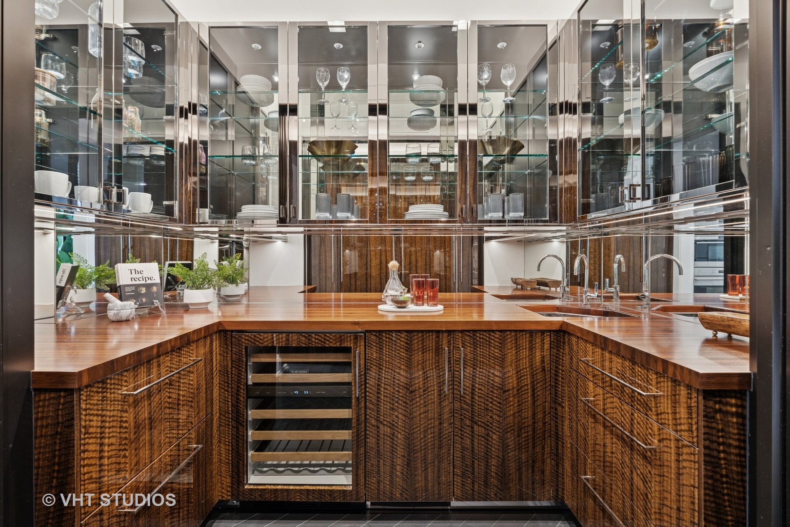 1878 N Orchard St Chicago, IL 60614