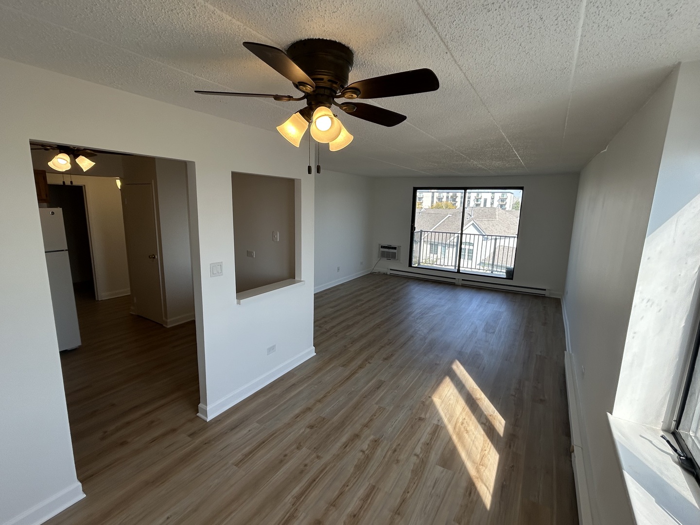 9074 W Ter Dr #4N Niles, IL 60714