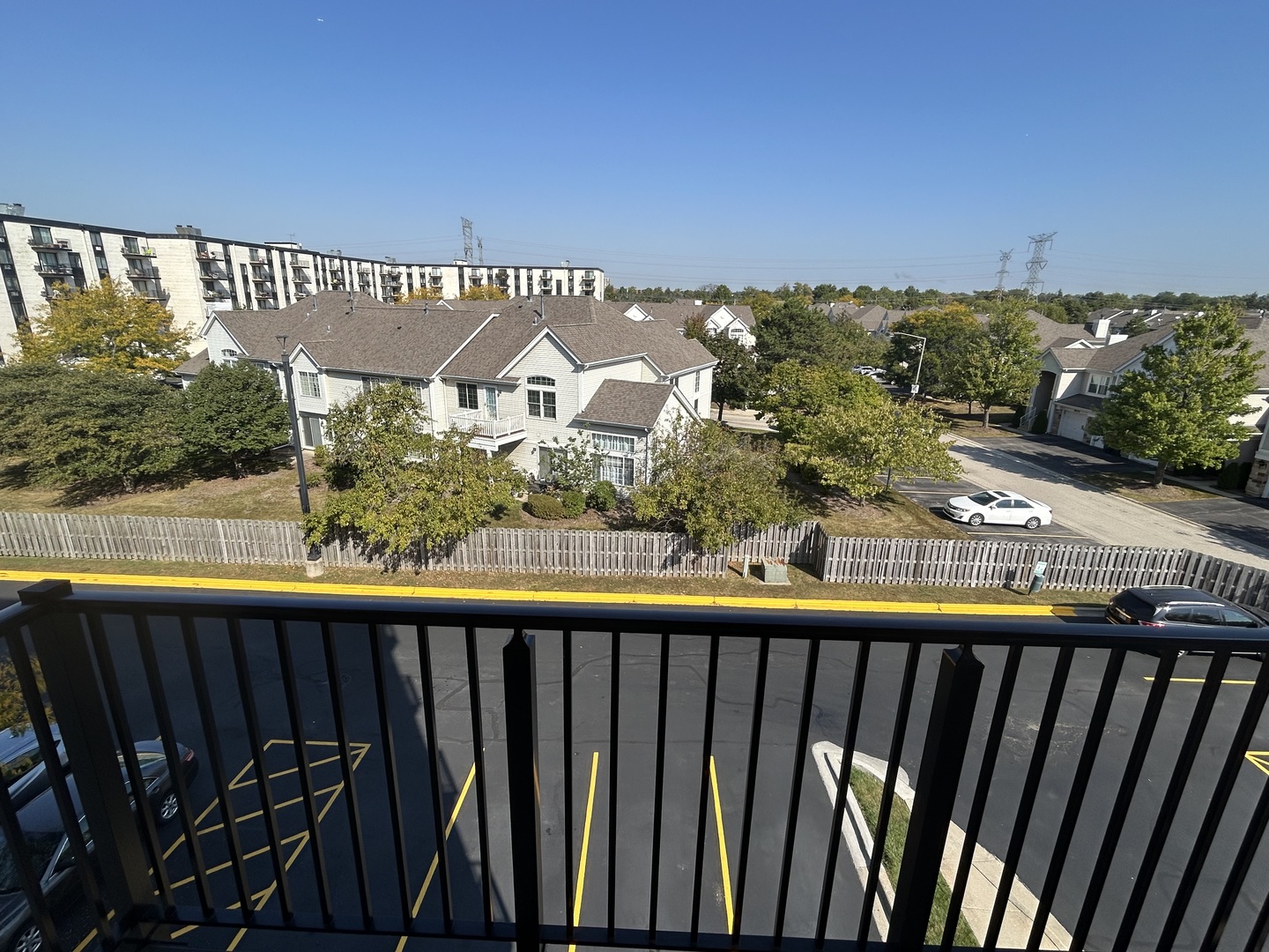 9074 W Ter Dr #4N Niles, IL 60714