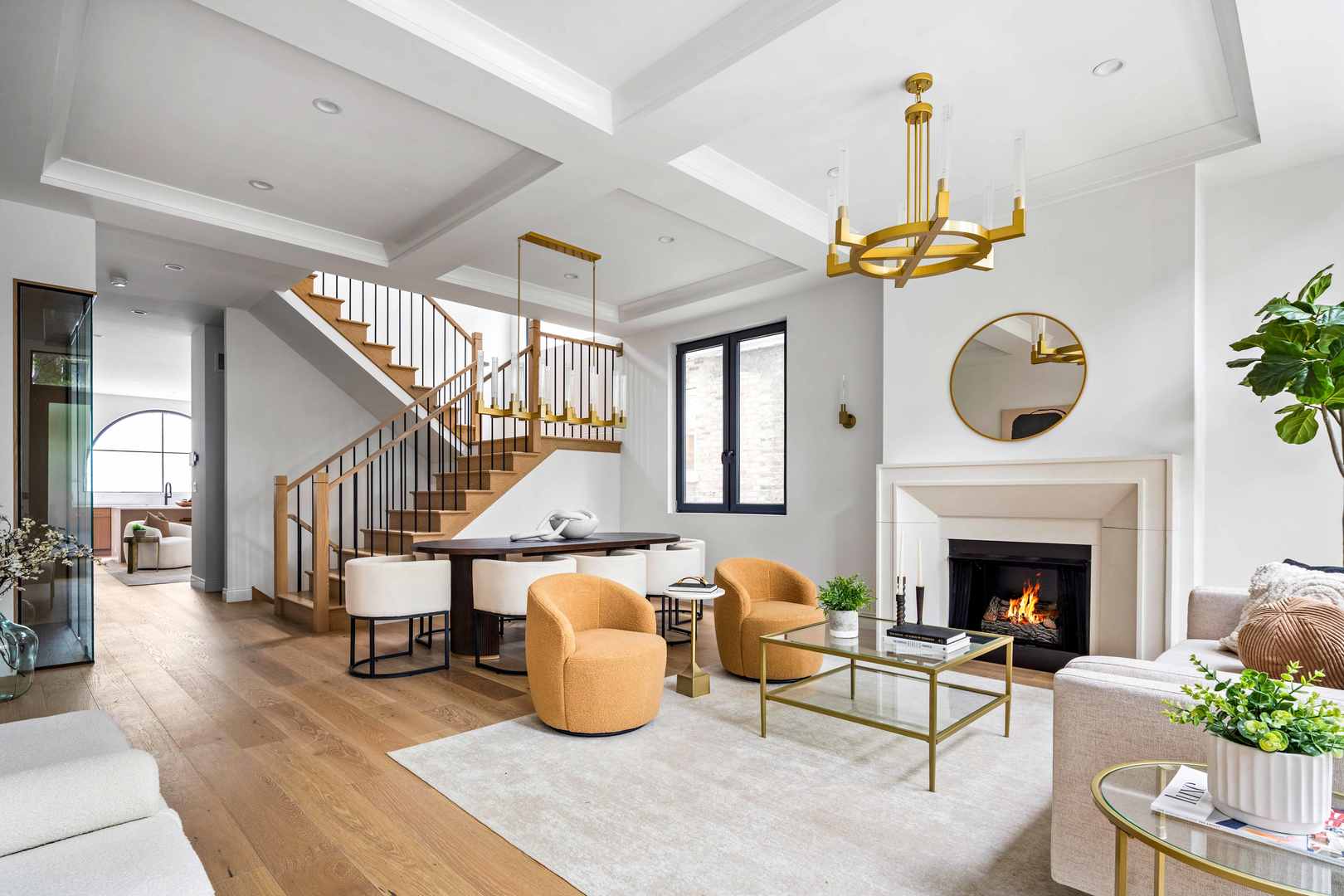 2127 W Dickens Ave Chicago, IL 60647