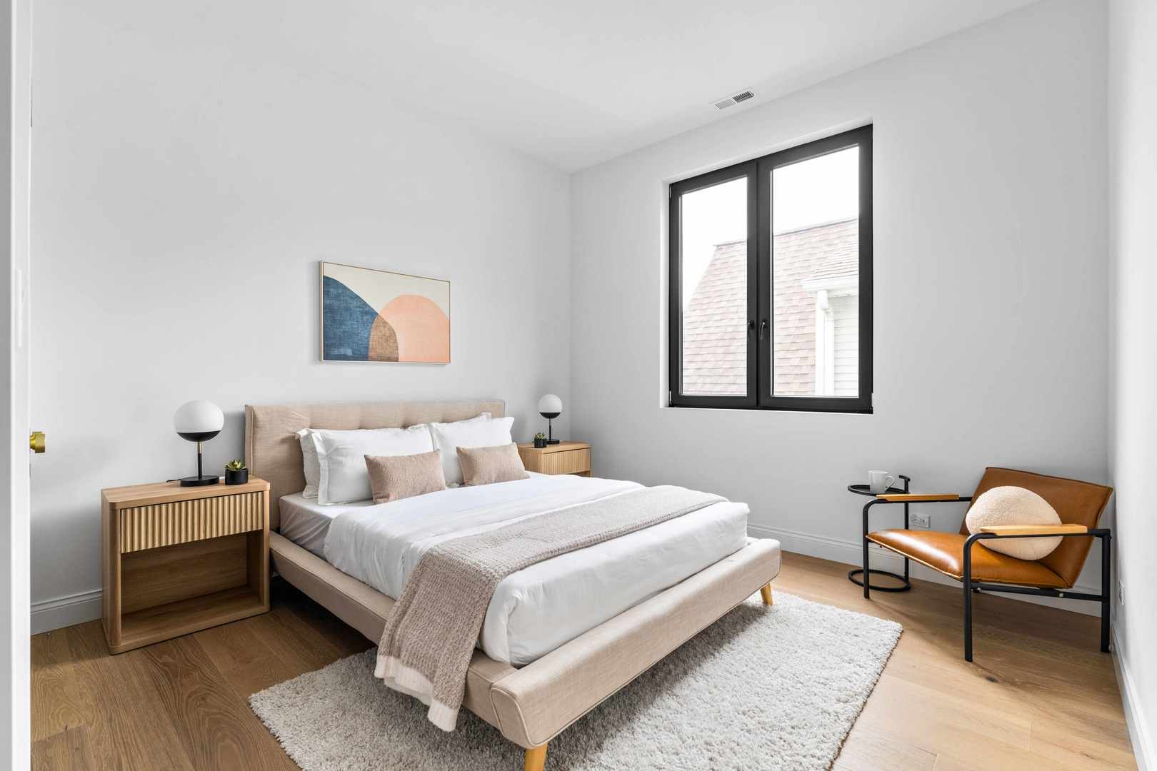 2127 W Dickens Ave Chicago, IL 60647