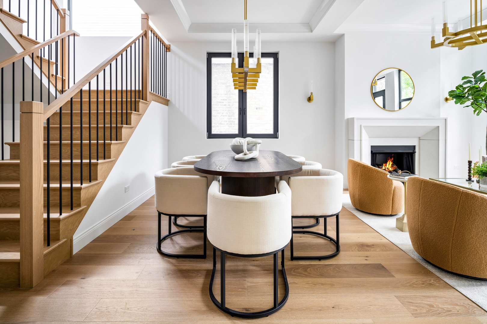 2127 W Dickens Ave Chicago, IL 60647