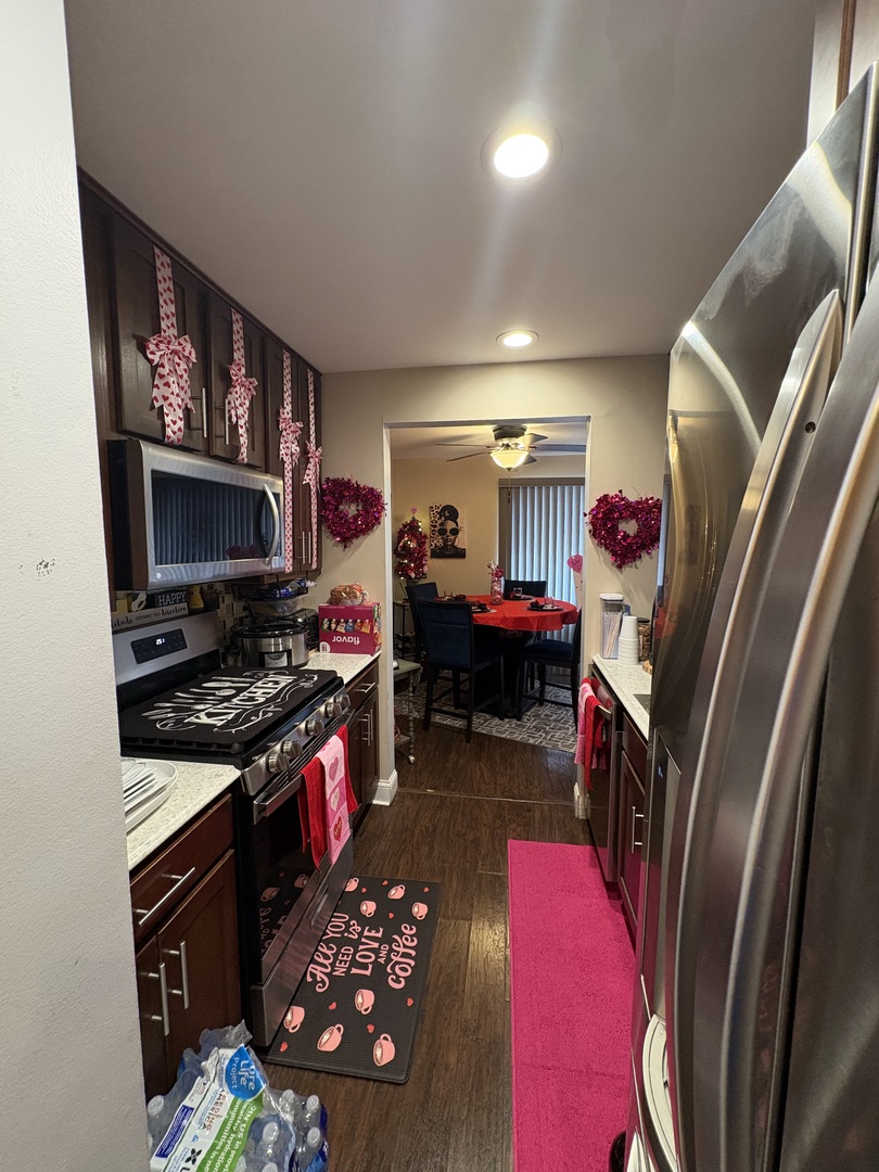 18310 Cherry Crk Dr #2 Homewood, IL 60430