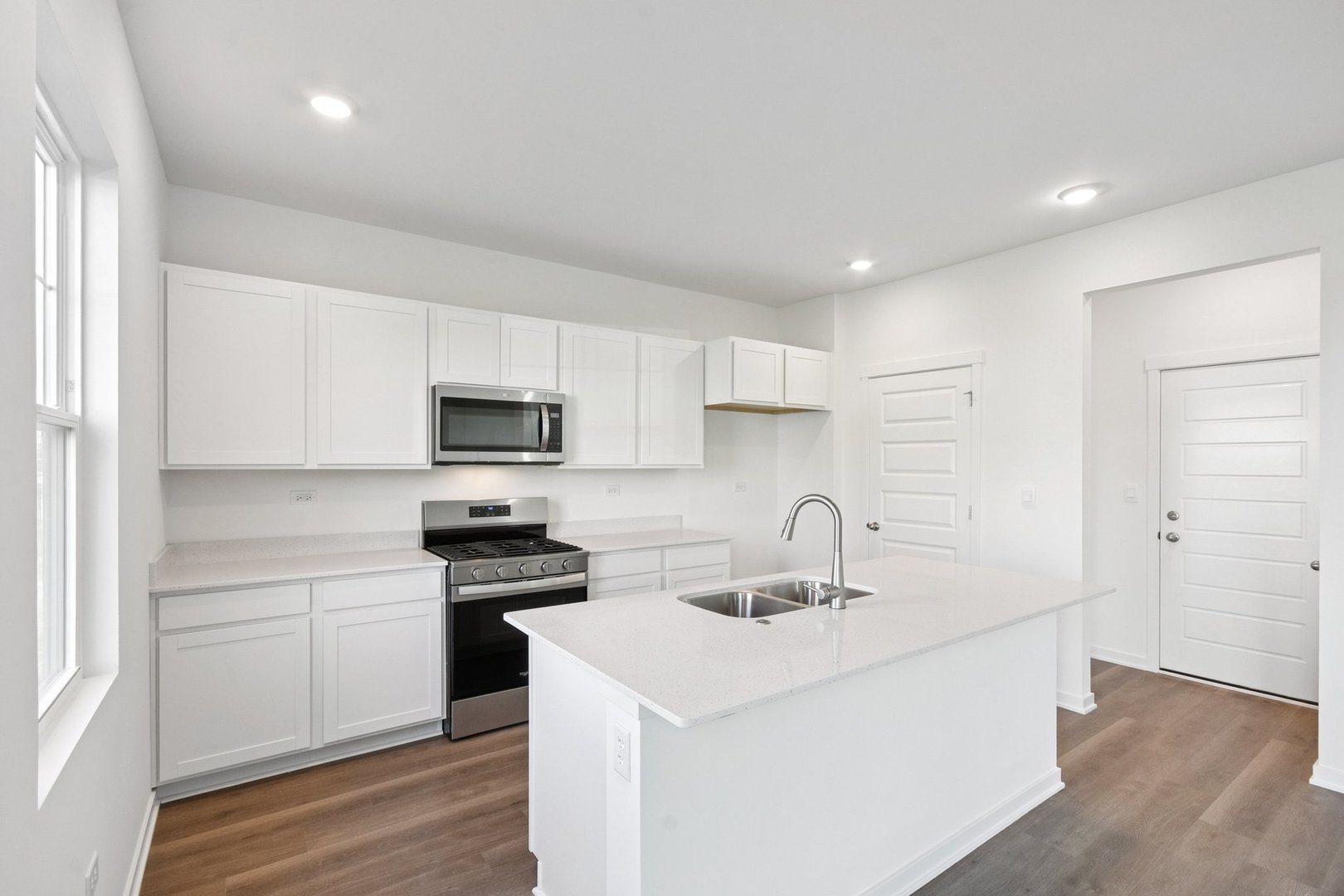 2154 Sandhill Ct Joliet, IL 60435