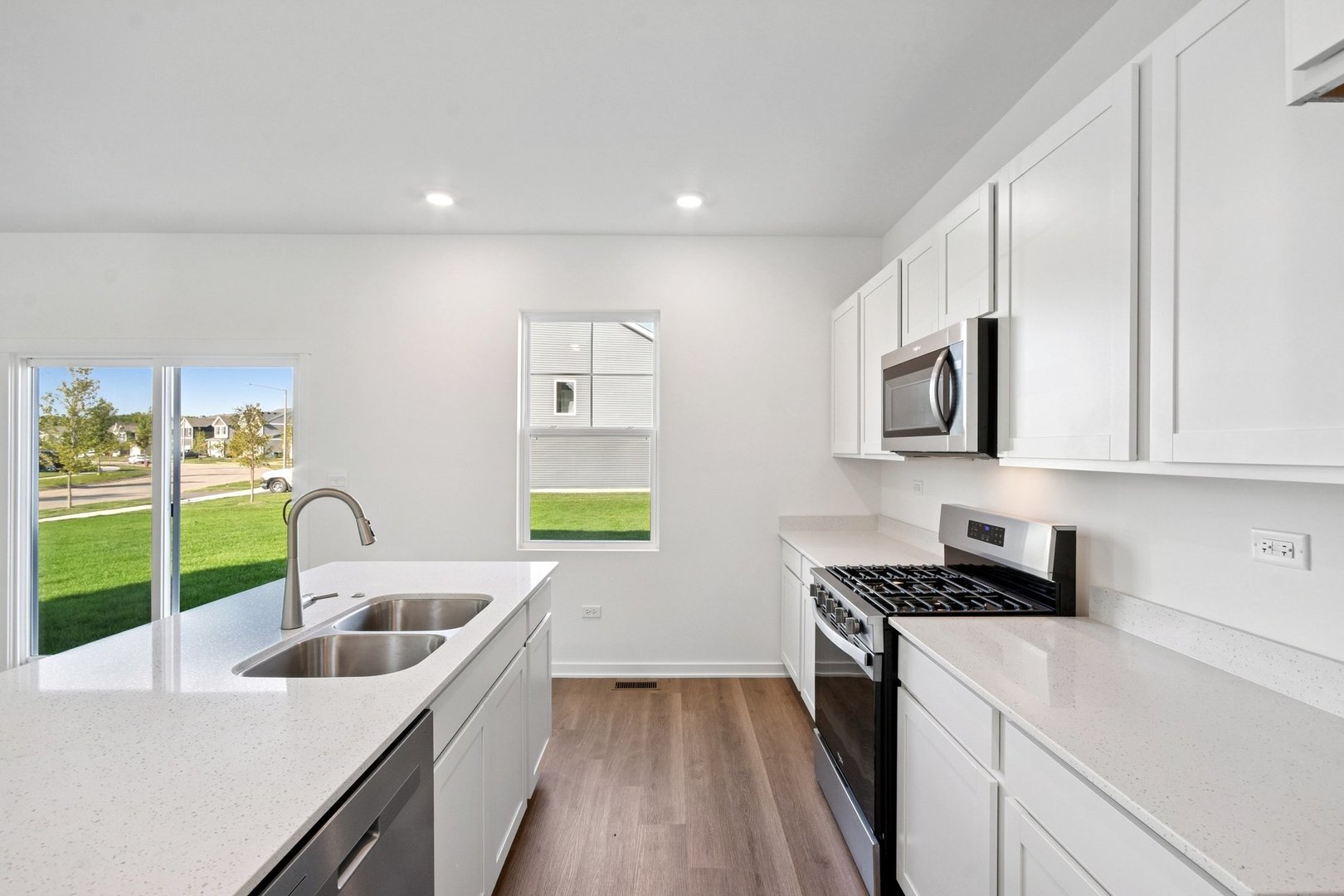 2154 Sandhill Ct Joliet, IL 60435