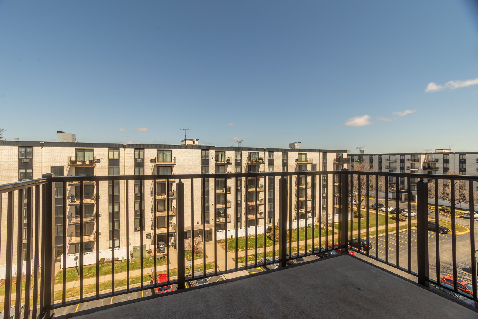 9128 W Ter Dr #6L Niles, IL 60714