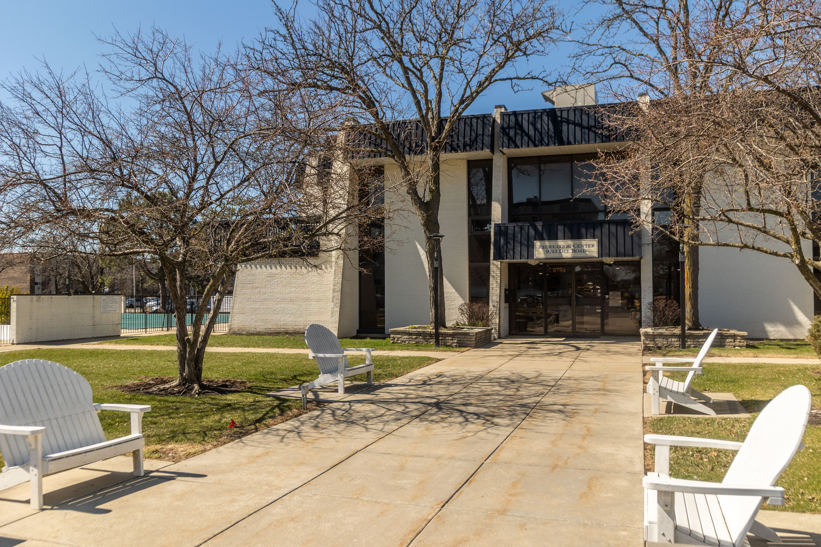 9128 W Ter Dr #6L Niles, IL 60714