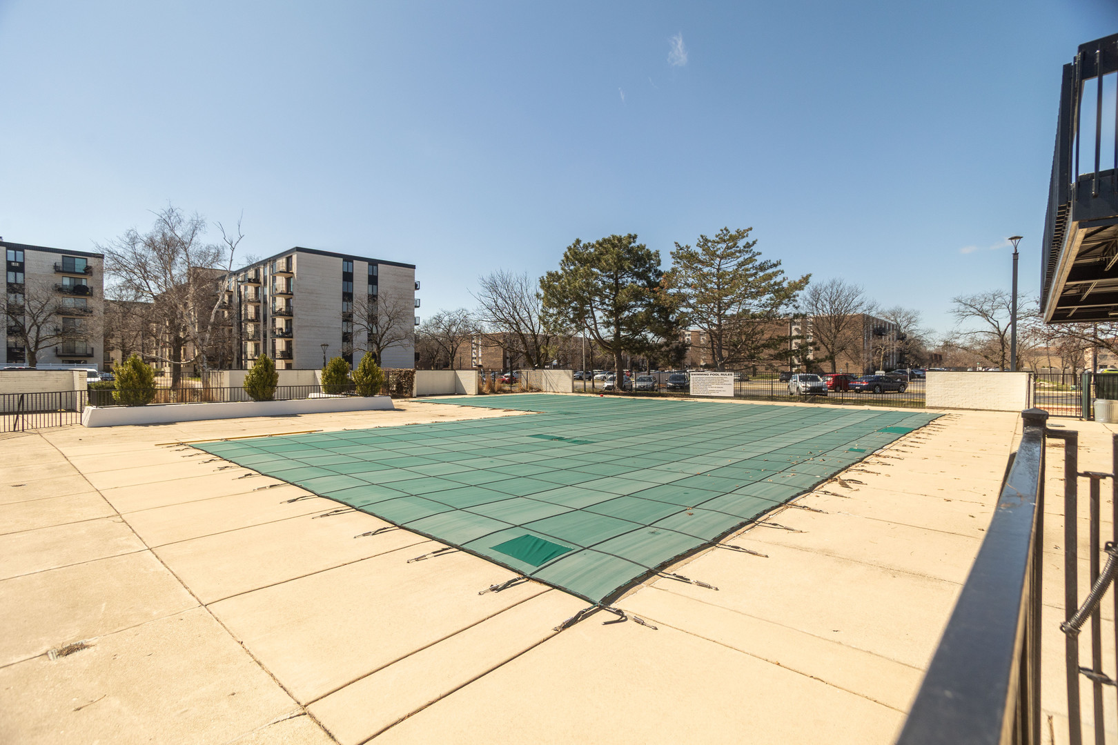 9128 W Ter Dr #6L Niles, IL 60714