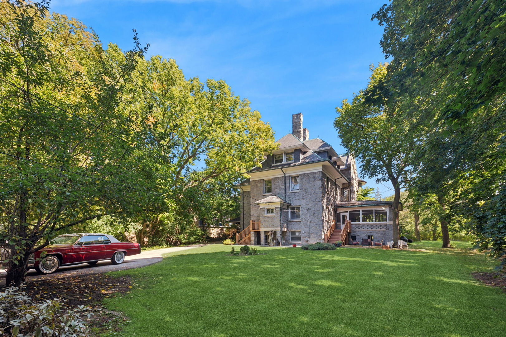 1232 Rdg Ave Evanston, IL 60202