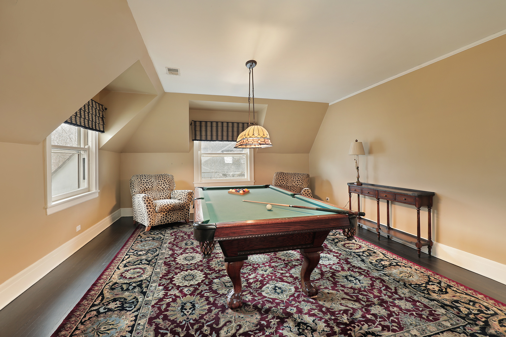 1112 Greenwood St Evanston, IL 60201