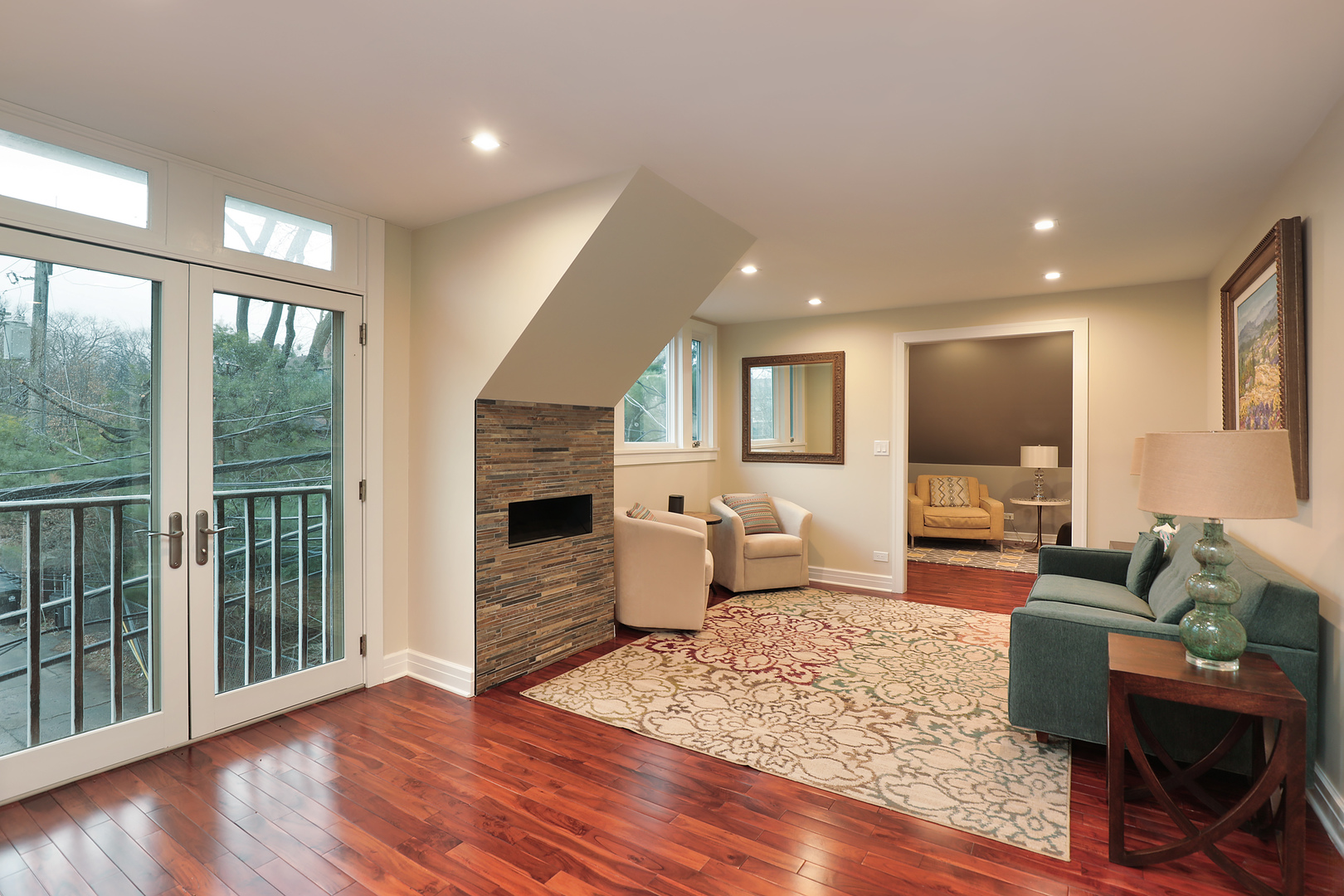 1112 Greenwood St Evanston, IL 60201