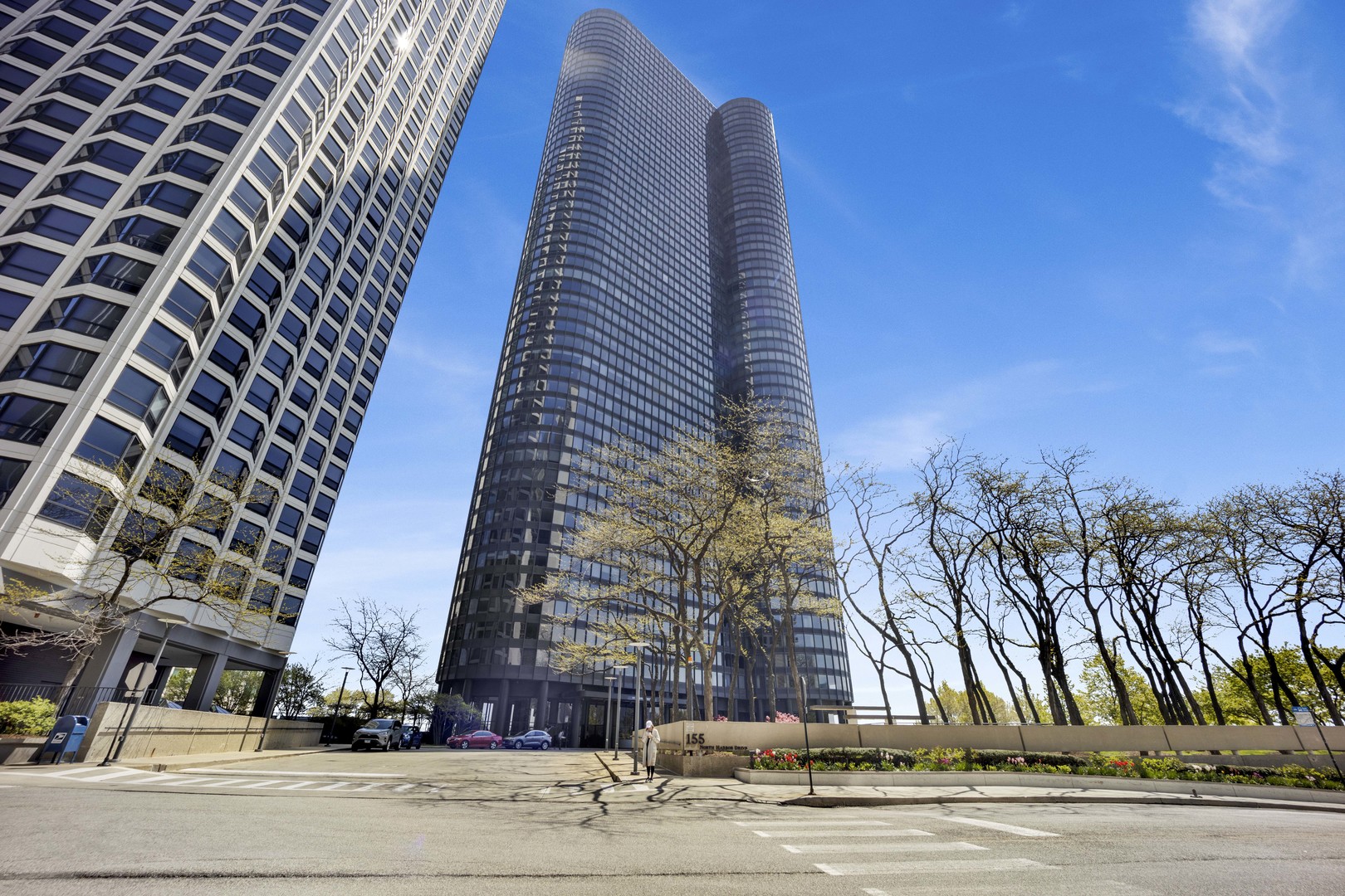 155 N Hbr Dr #212-213