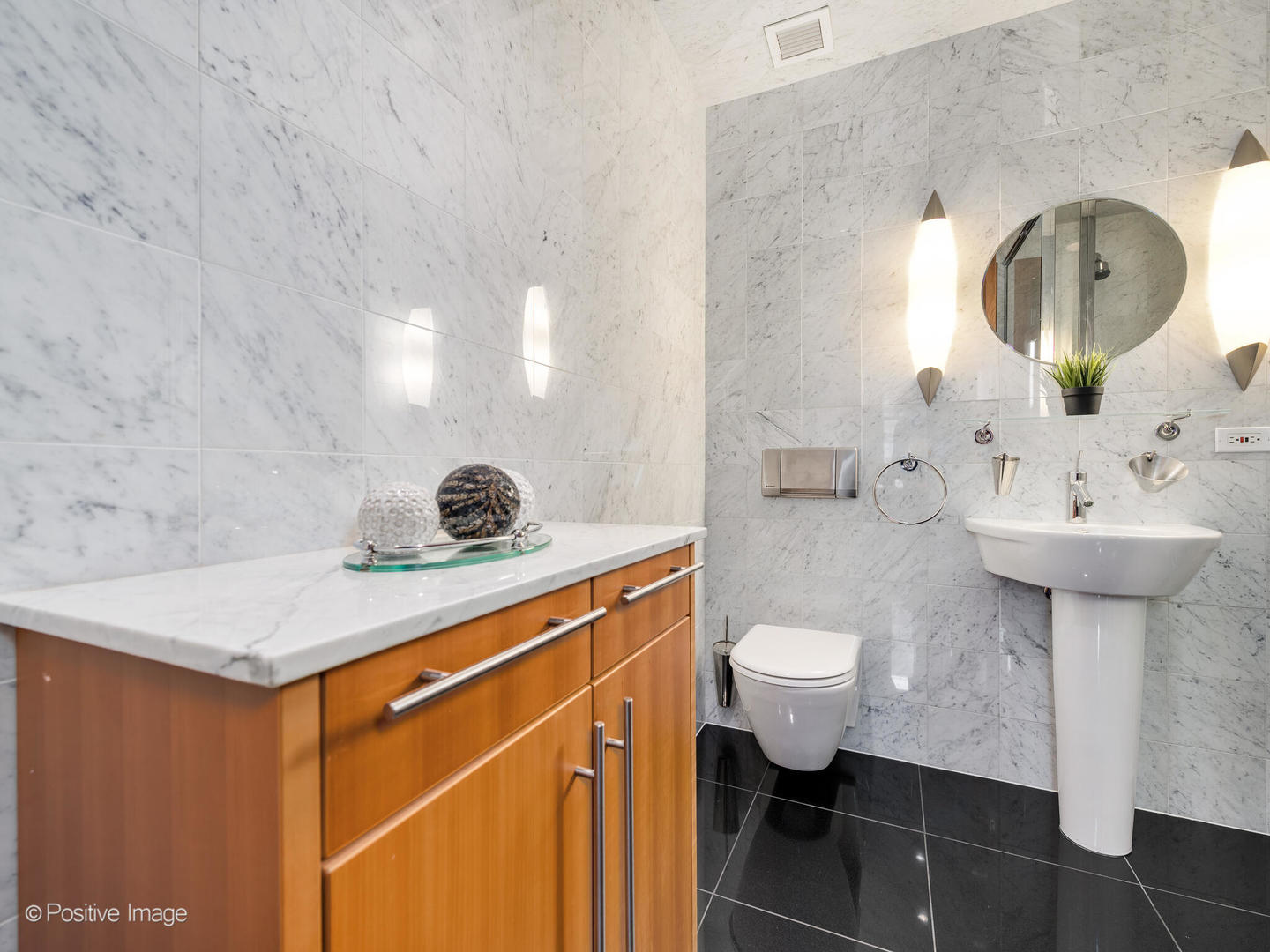 333 W Hubbard St #1006 Chicago, IL 60654