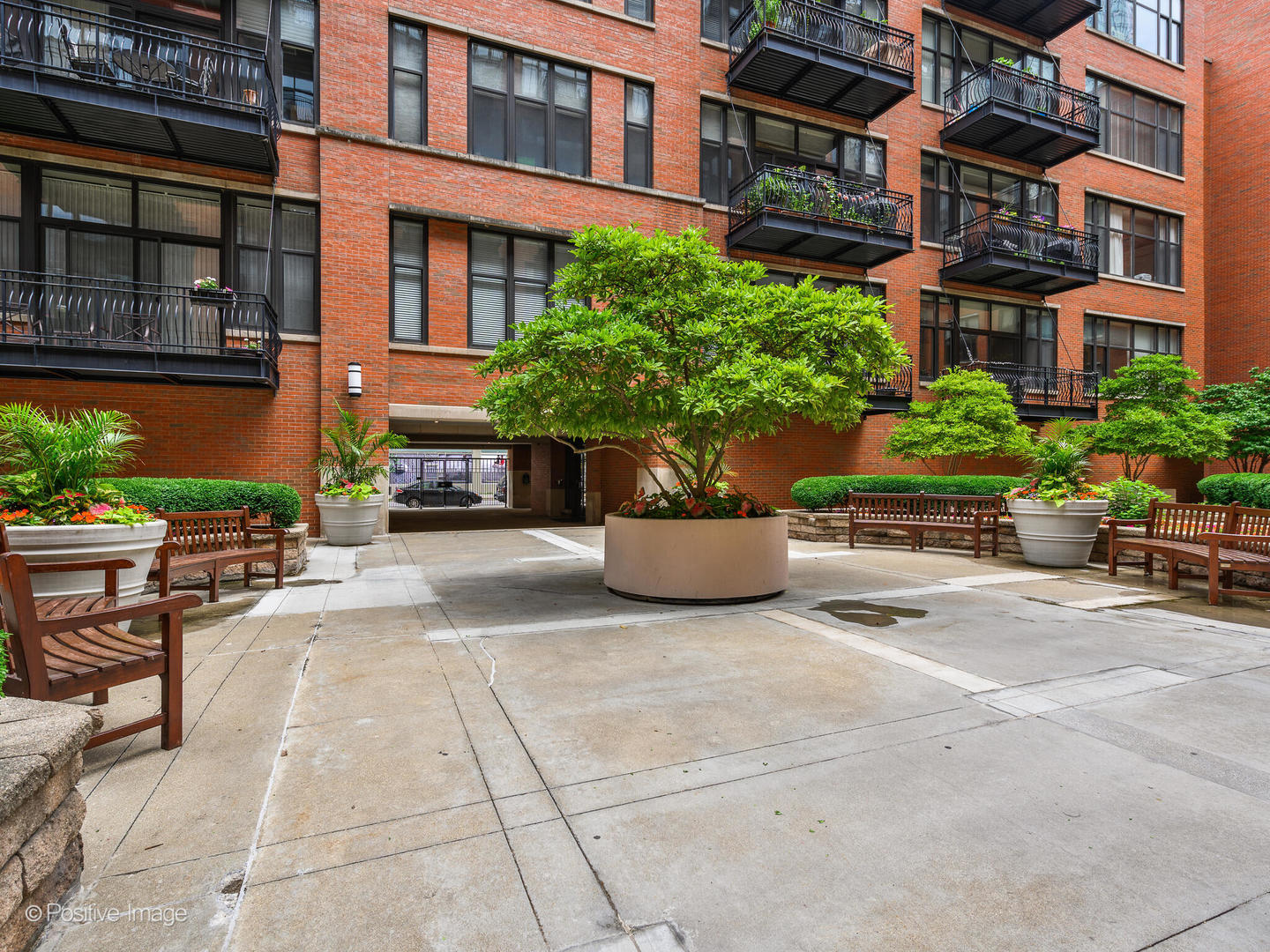 333 W Hubbard St #1006 Chicago, IL 60654